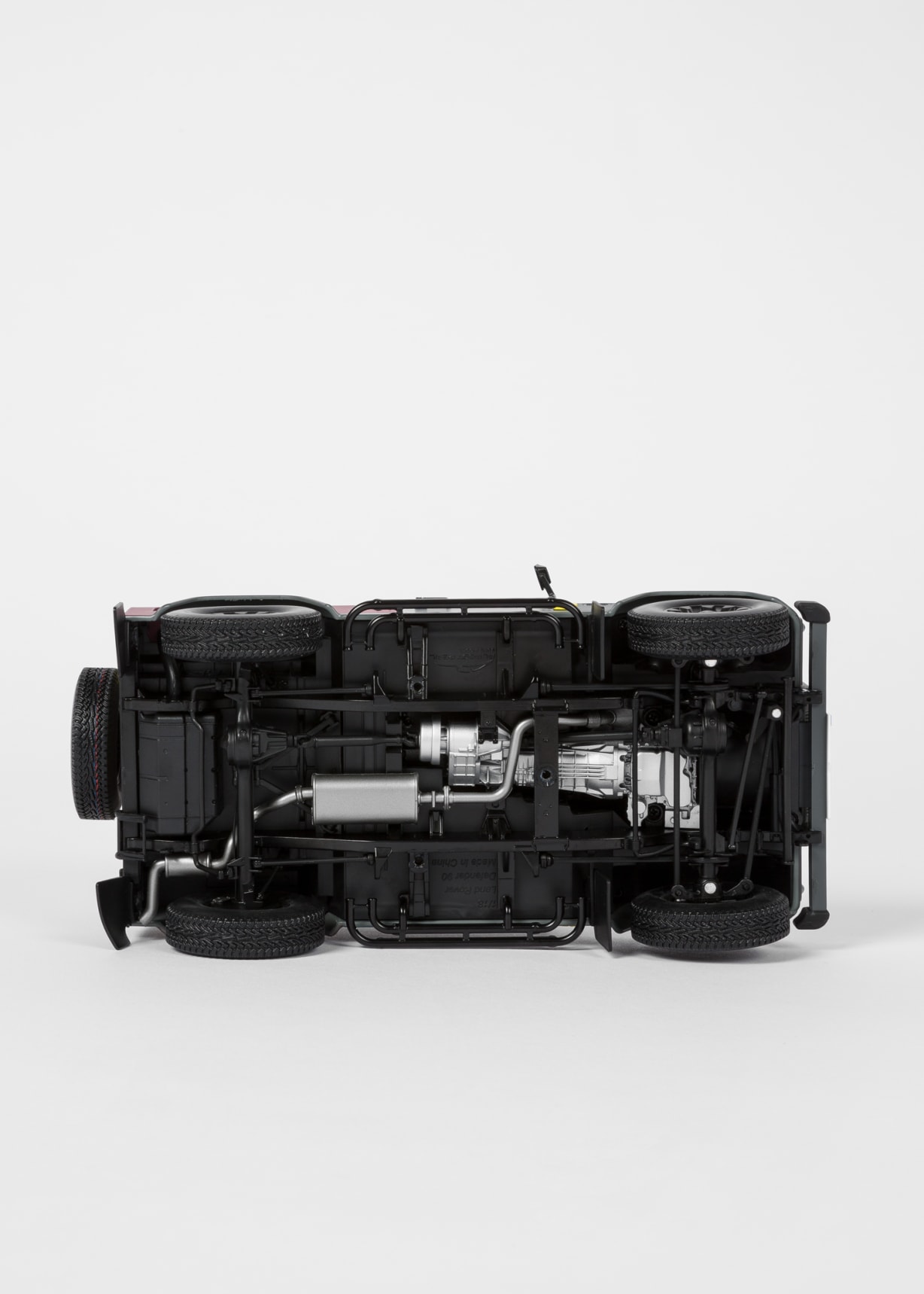 Paul Smith + Land Rover - Defender 90 1:18 Die Cast Metal