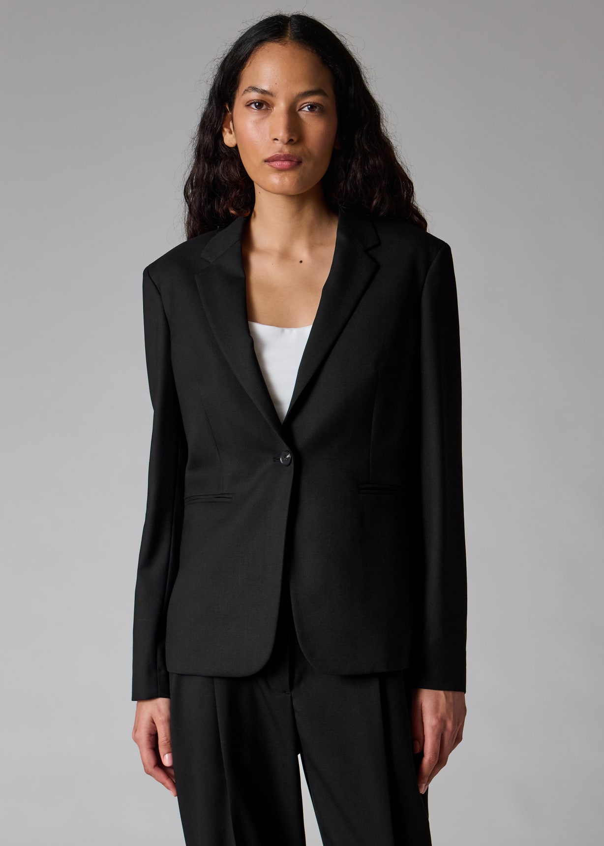 A Suit To Travel In - Women's Black One-Button Wool Blazer