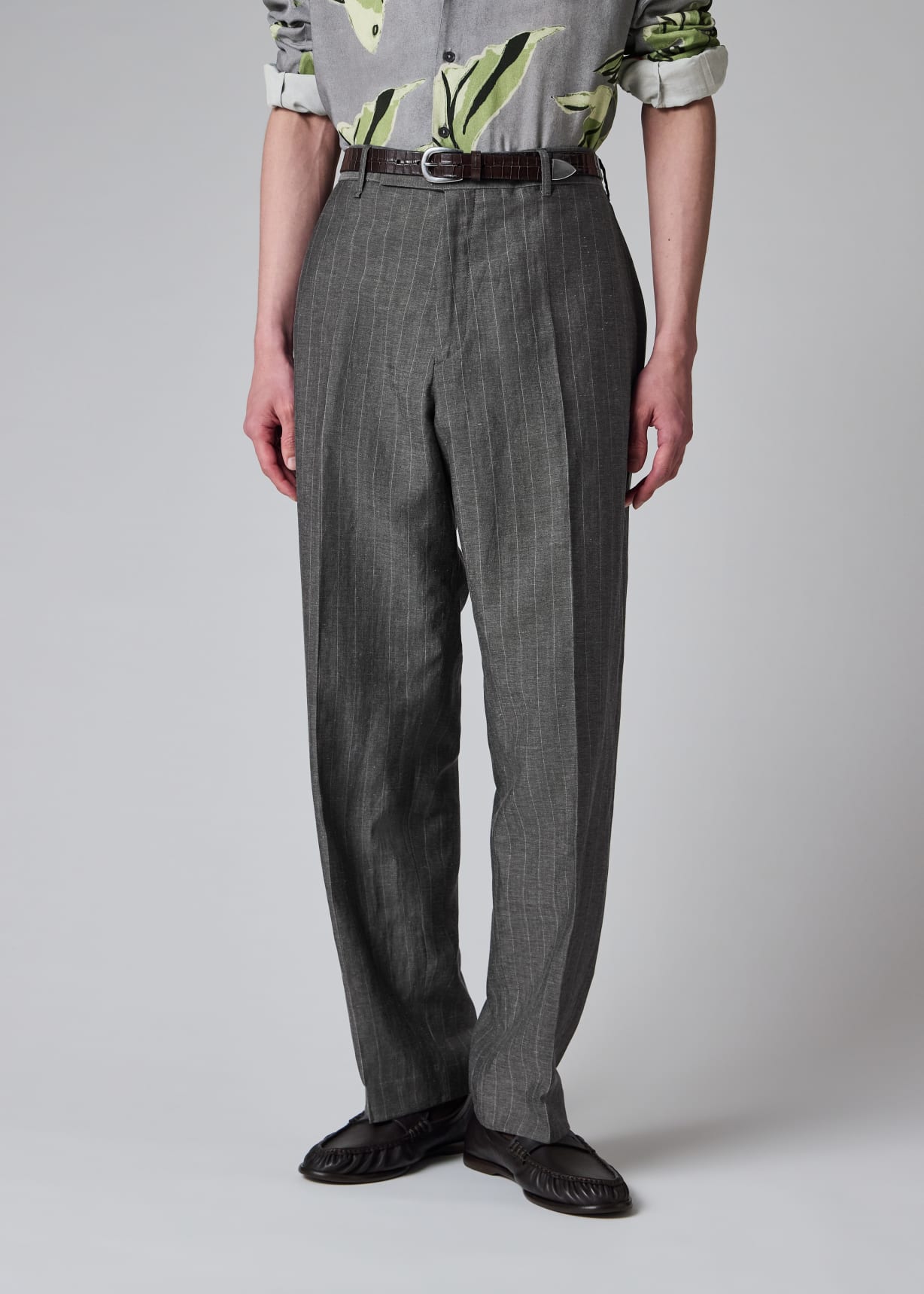 即発送可 Paul Smith 麻 Pants Stripe M Men's Relaxed-Fit Grey Wool-Linen Pinstripe Trousers