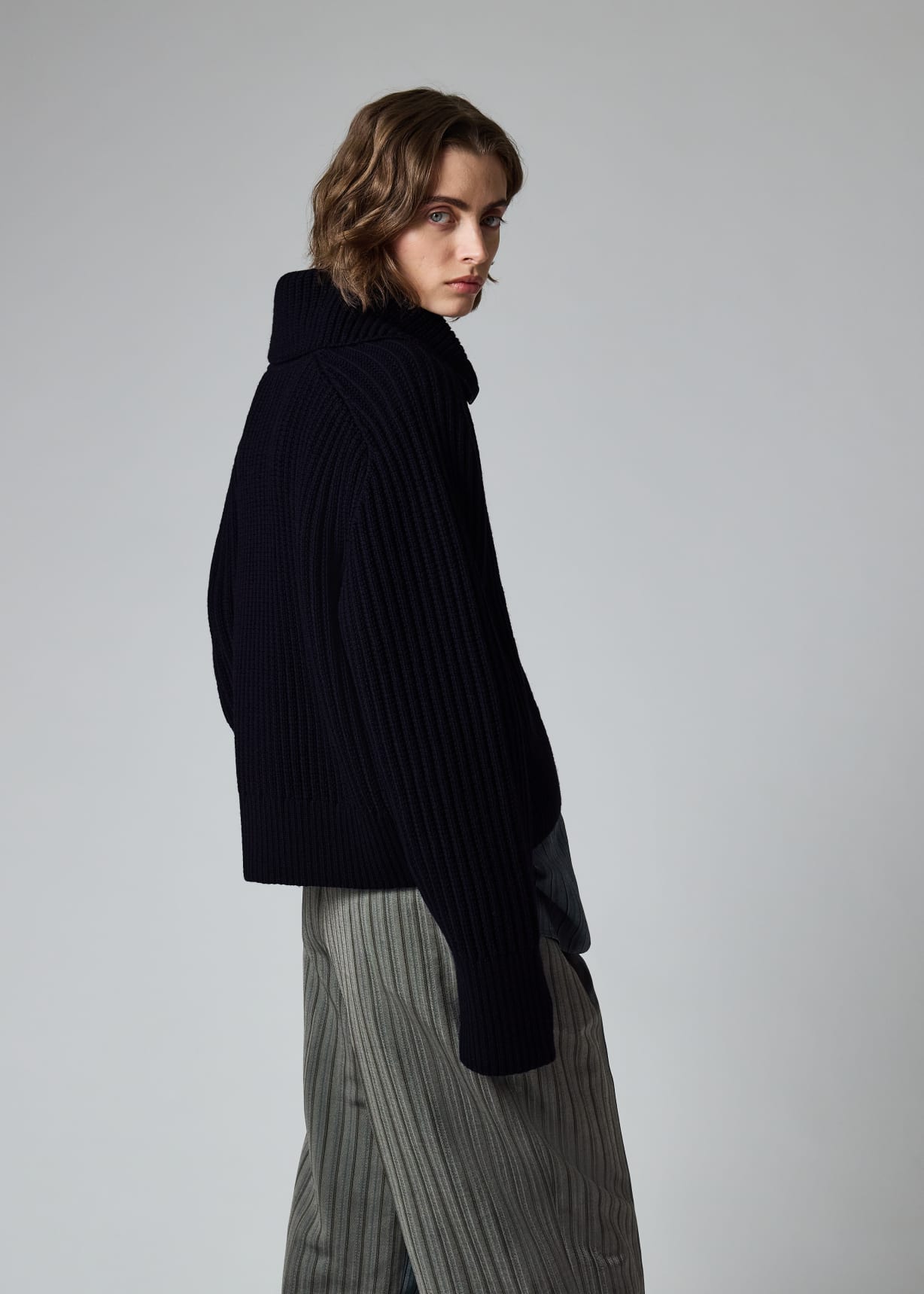 Women's Navy Blue Chunky Zip Cardigan