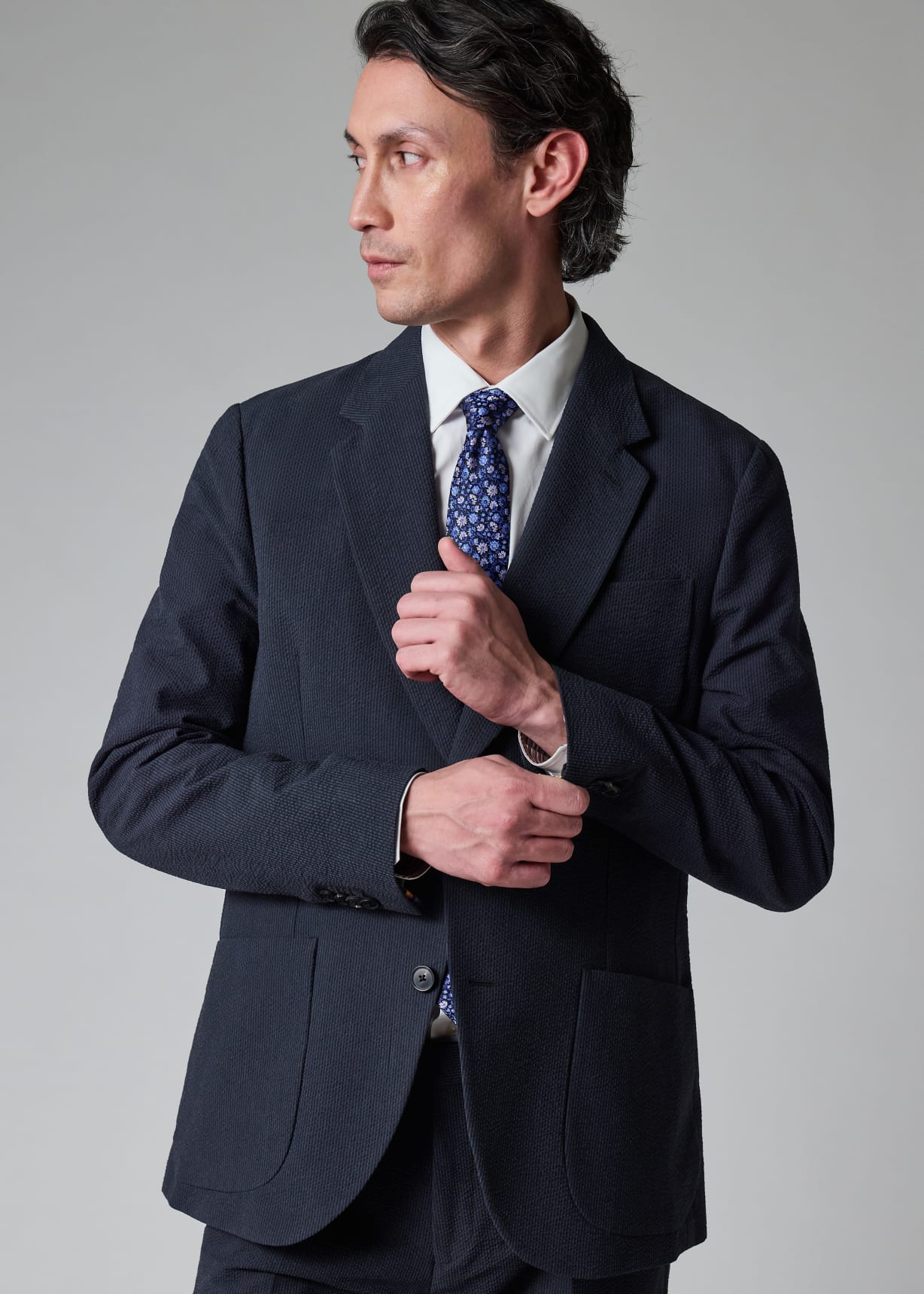 Men's Navy Cotton-Blend Seersucker Stripe Suit