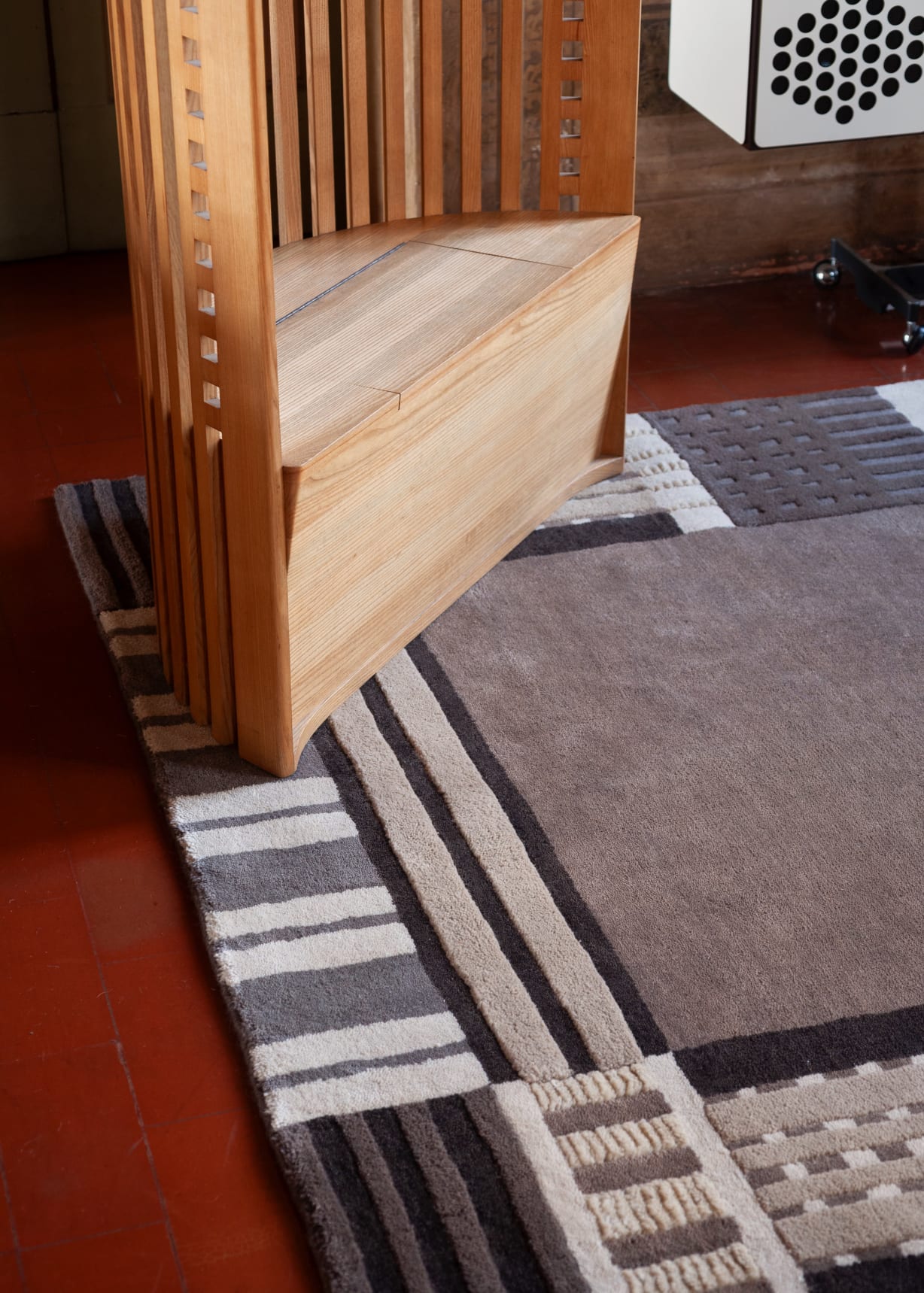 Ratio by Paul Smith x The Rug Company - Takt Border Ash Rug