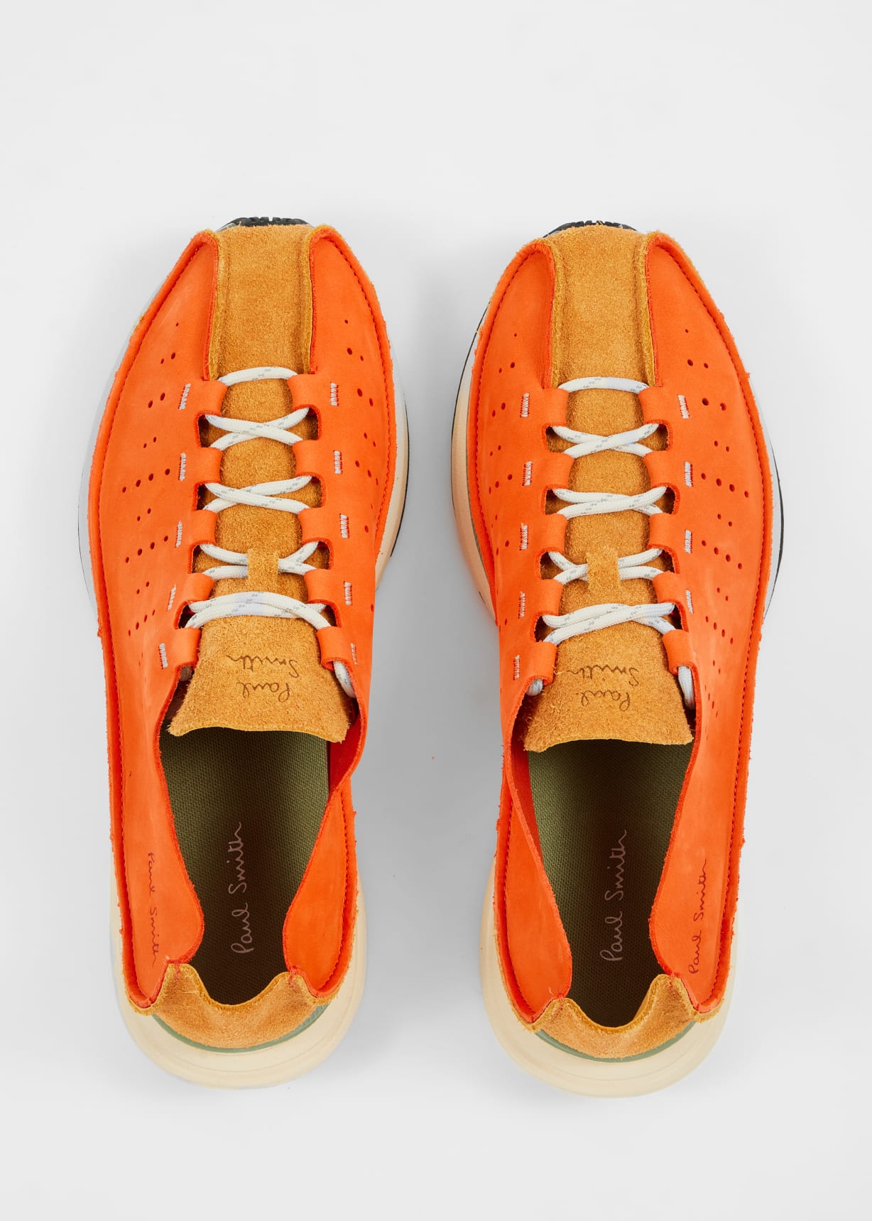 Paul Smith レザーシューズ オレンジ Made using a mix of nubuck and suede uppers, the 'Sultan' trainers