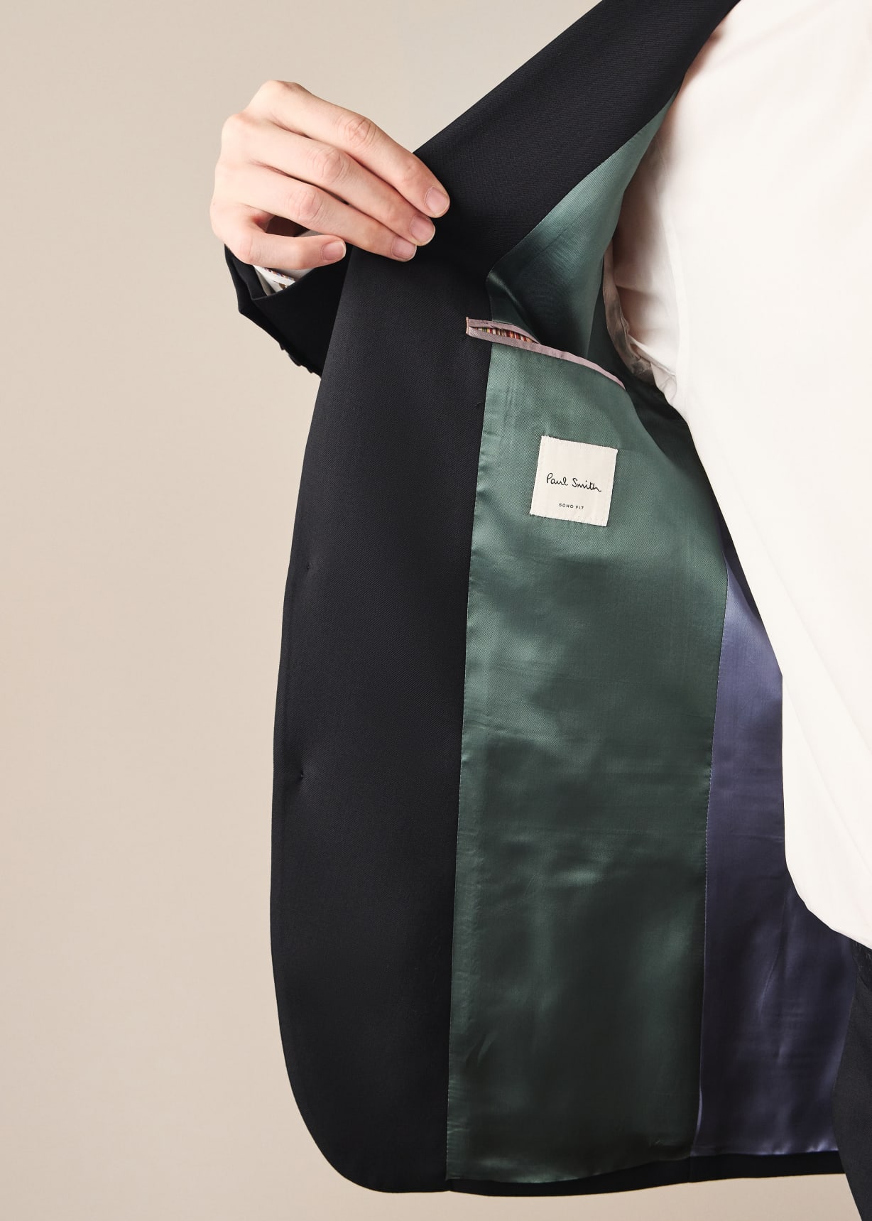 The Soho - Tailored-Fit Black Wool 'A Suit To Travel In' Blazer