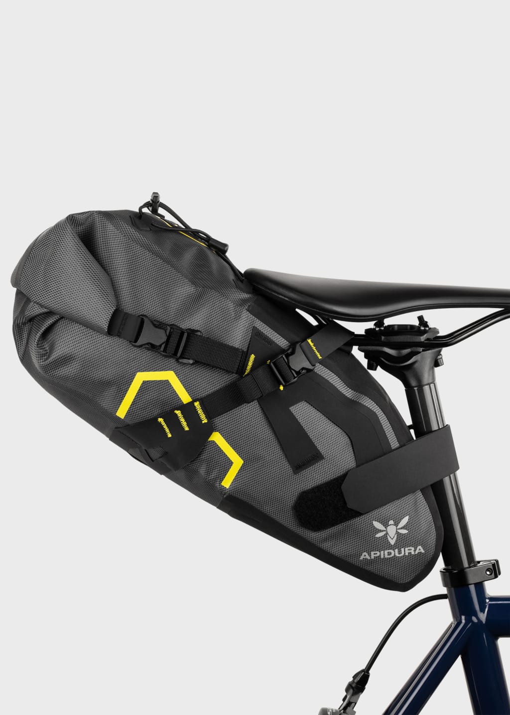 Detail View - 'Expedition' Saddle Pack Cycling Bag by Apidura Paul Smith