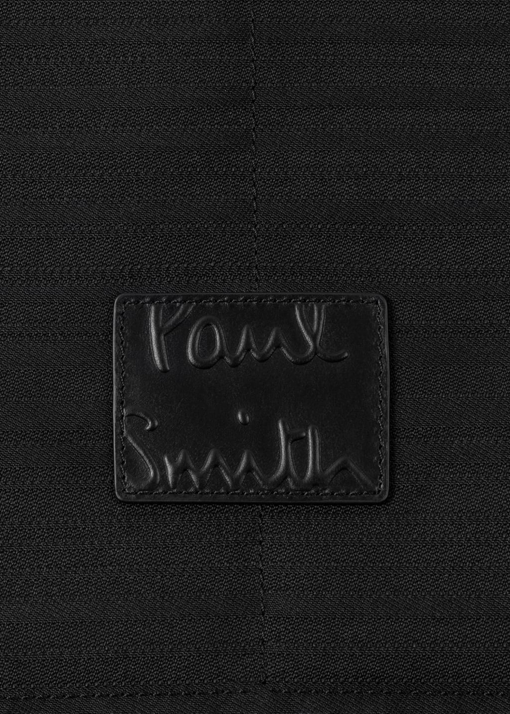 Porte-costume Paul Smith Noir - Housse De Transport Pour Costume, Neuve En Paquet | Sac De Voyage élégant
