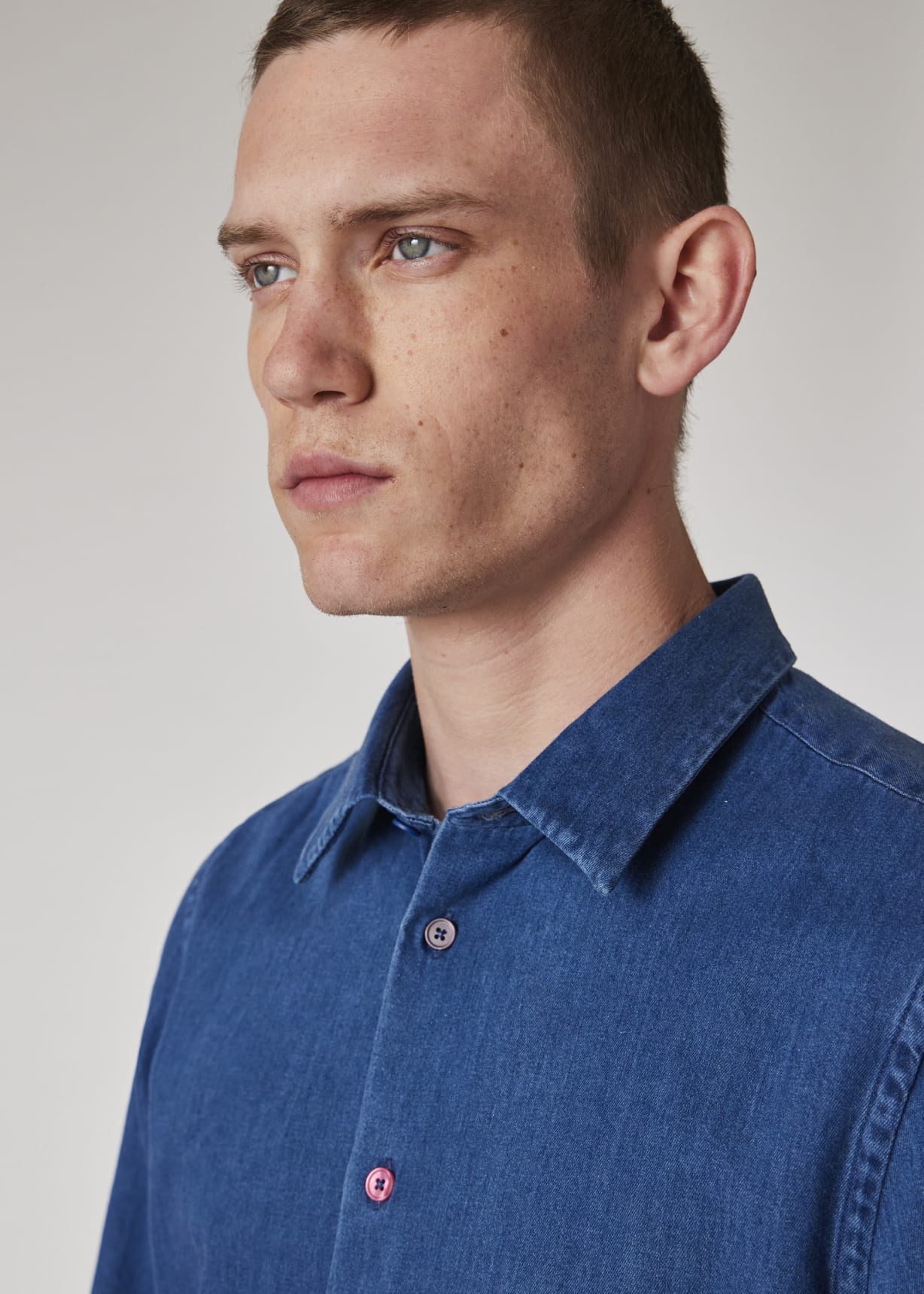 Men's Tailored-Fit Mid-Wash Denim Shirt