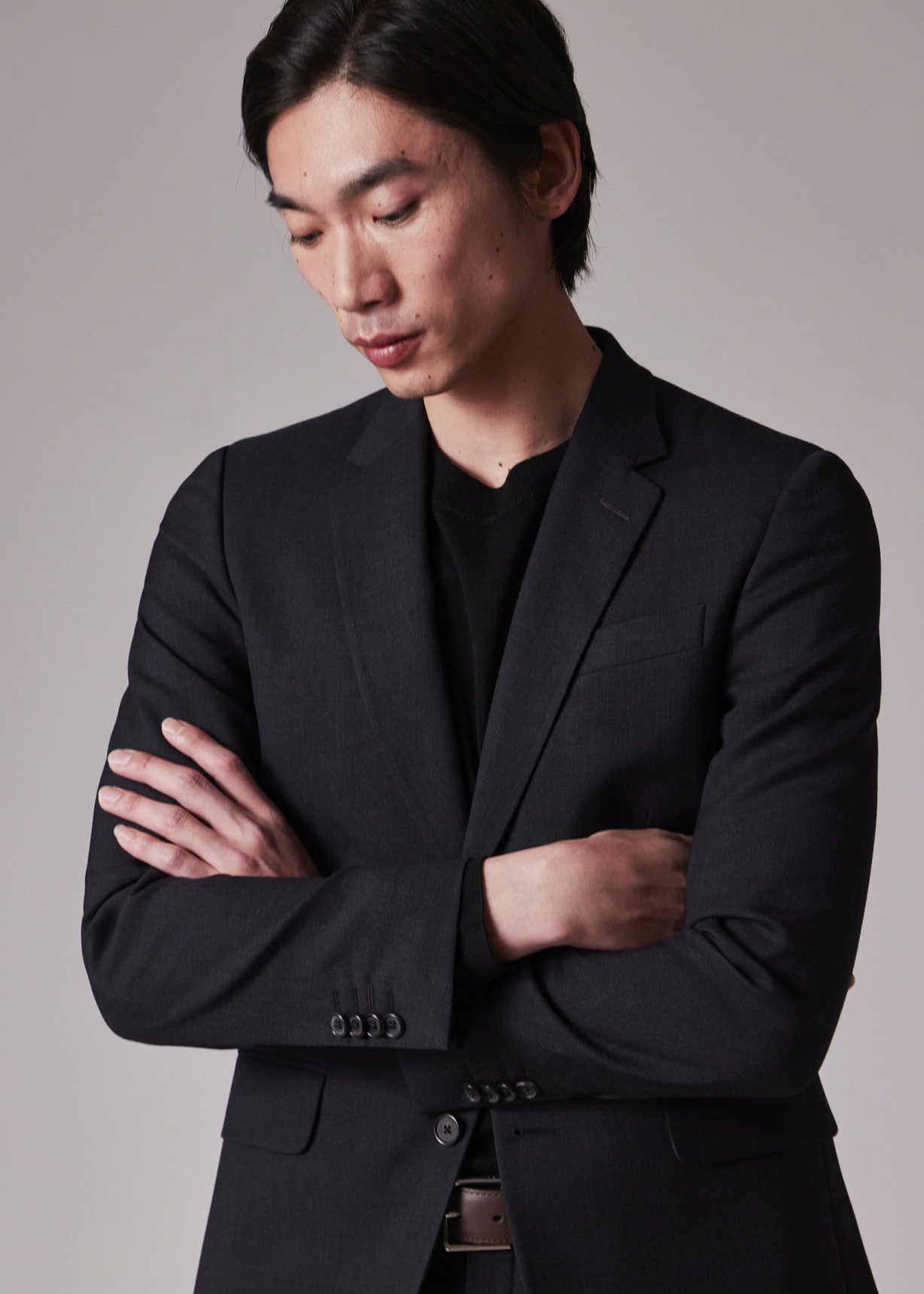 The Soho - Men's Tailored-Fit Charcoal Grey Wool 'A Suit To Travel In'