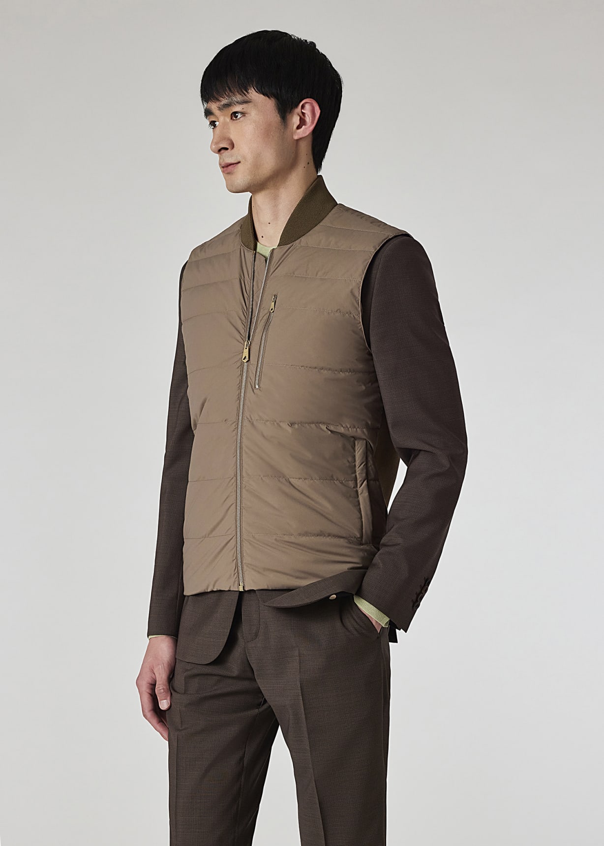 Men's Taupe Hybrid Down Gilet
