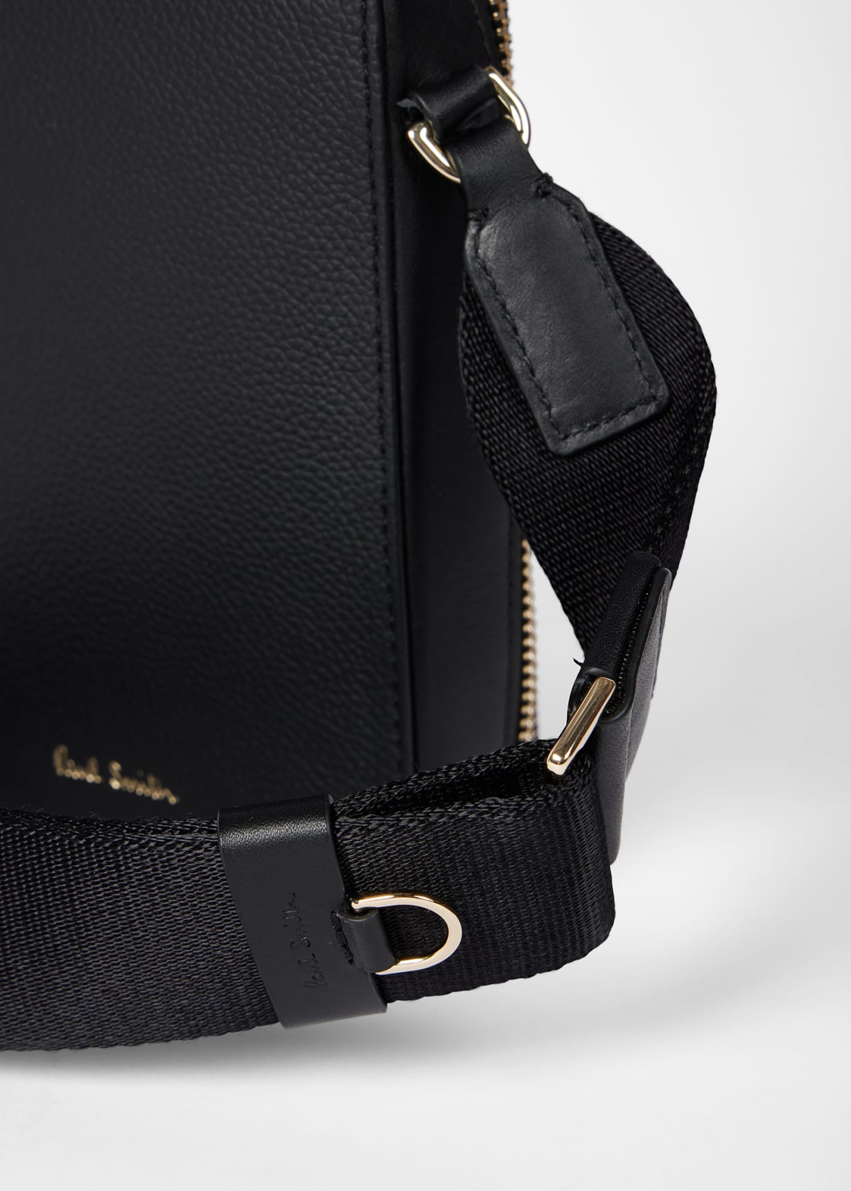 Men's Black Leather 'Signature Stripe' Trim Flight Bag