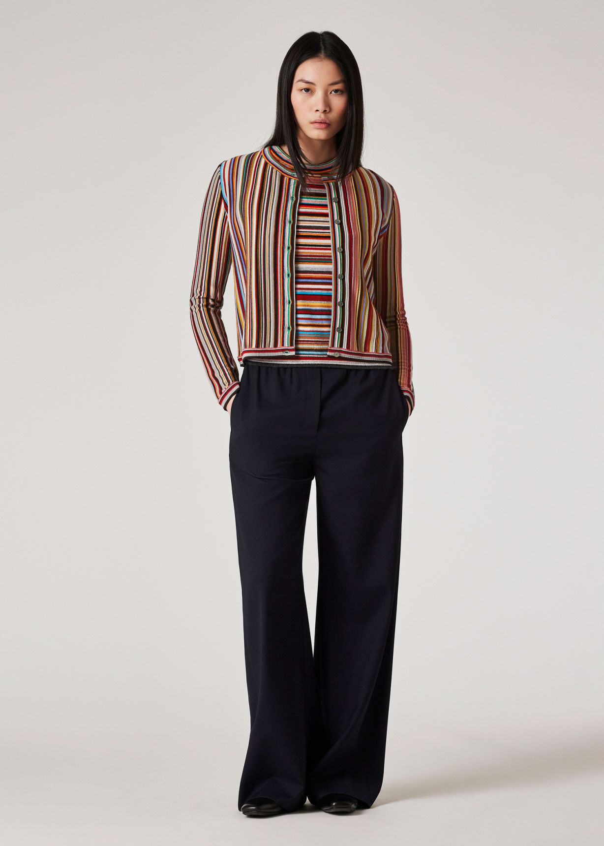 Signature Crepe belted Straight Fit Vest