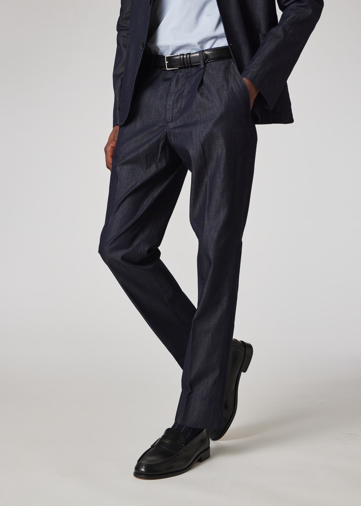 Model view - Indigo Rinse Cotton-Twill Pleated Trousers Paul Smith