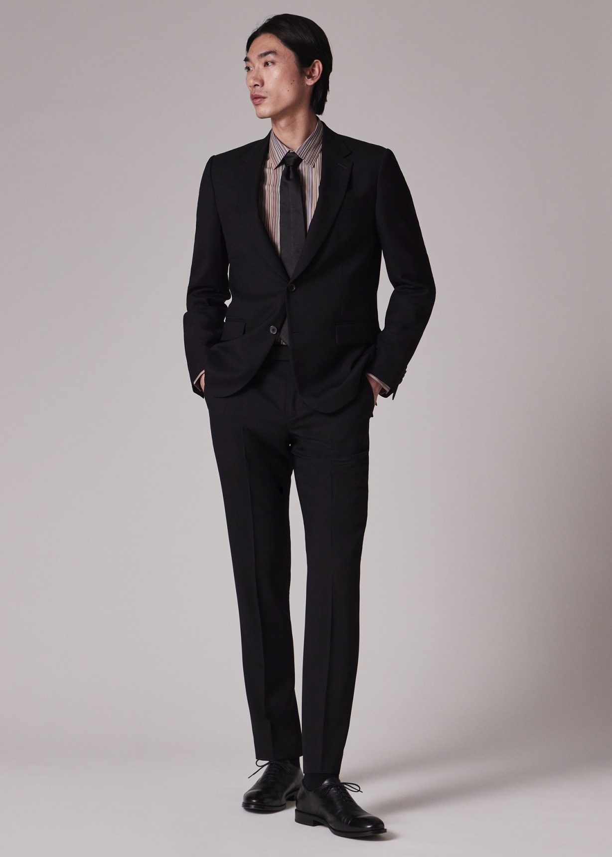 【新品】Paul Smith SOHO FIT ブラックスーツ The Soho - Men's Tailored-Fit Black Wool 'A Suit To Travel In'