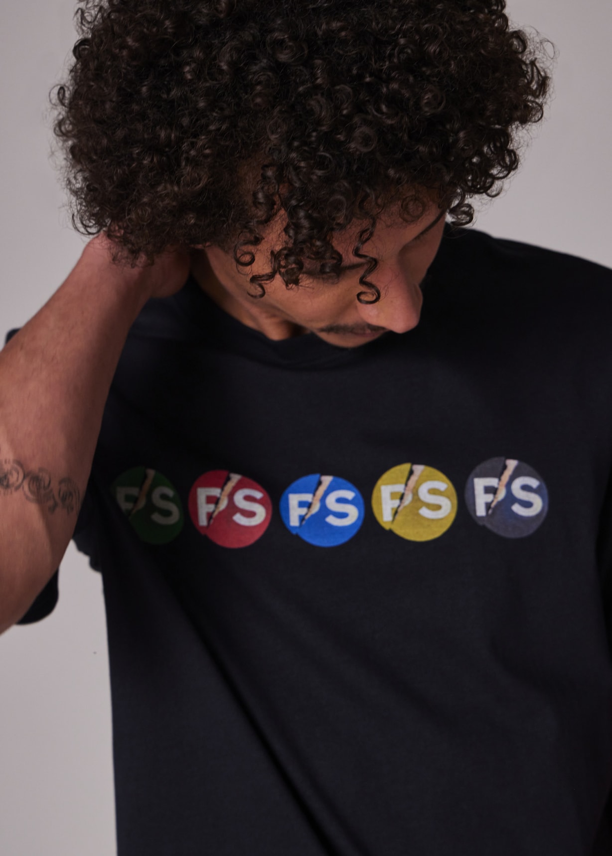 Men's Dark Navy 'PS Broken Circle' Print T-Shirt