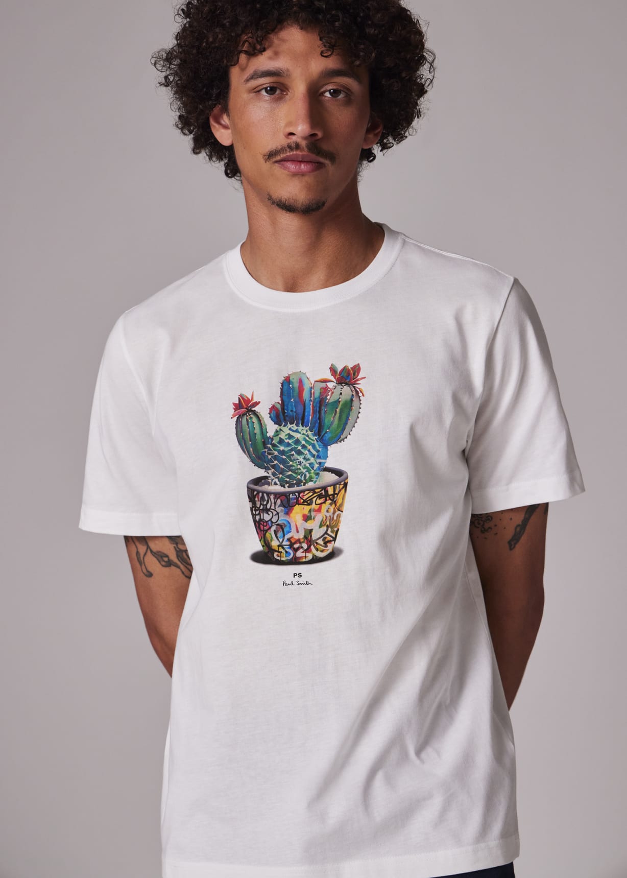 Tシャツ・カットソー Paul Smith FW24 HAPPY T-SHIRT (M2R-011R-NP4643_01) Men's White 'Graffiti Cactus' Print T-Shirt