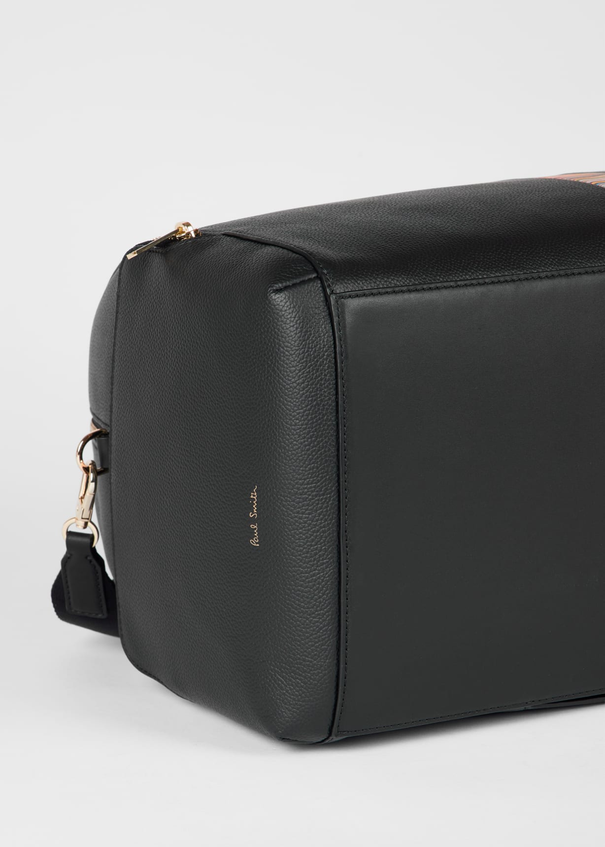 Paul Smith nylon × leather shoulder bag Paul Smith nylon × leather shoulder bag 【公式通販】