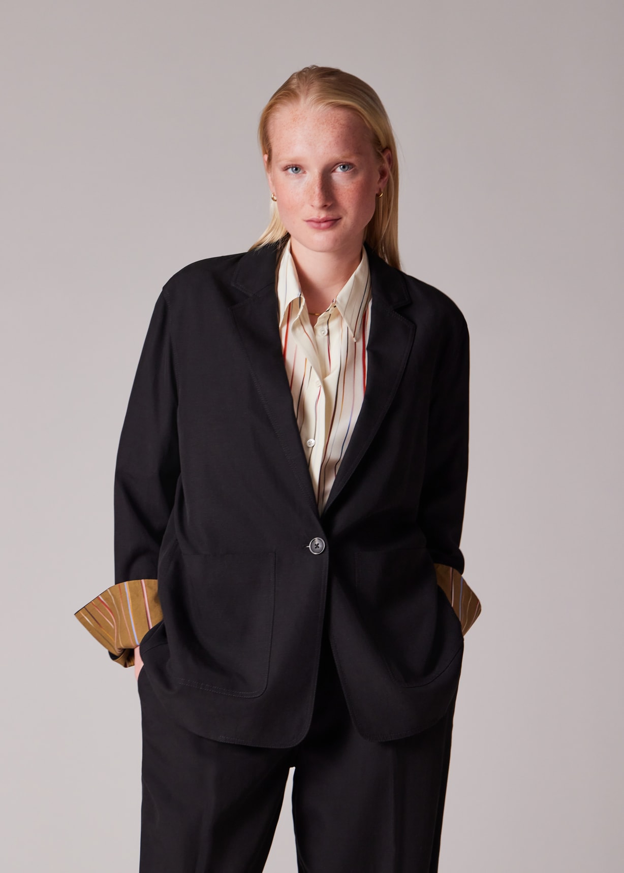 【値下げ】Paul Smith BLACK LABEL スーツ　レディース Women's Black Linen-Blend Patch Pocket Blazer
