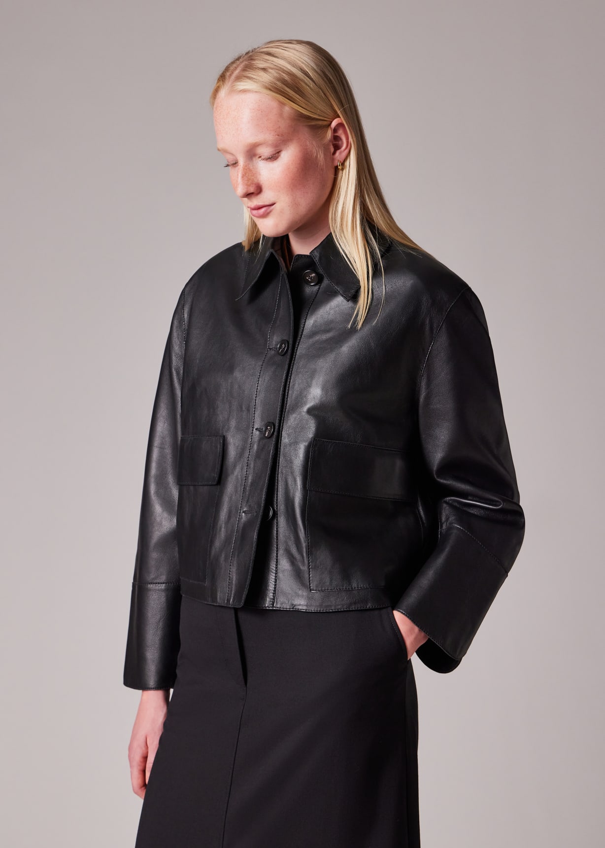 Women's Black Cropped Leather Jacket