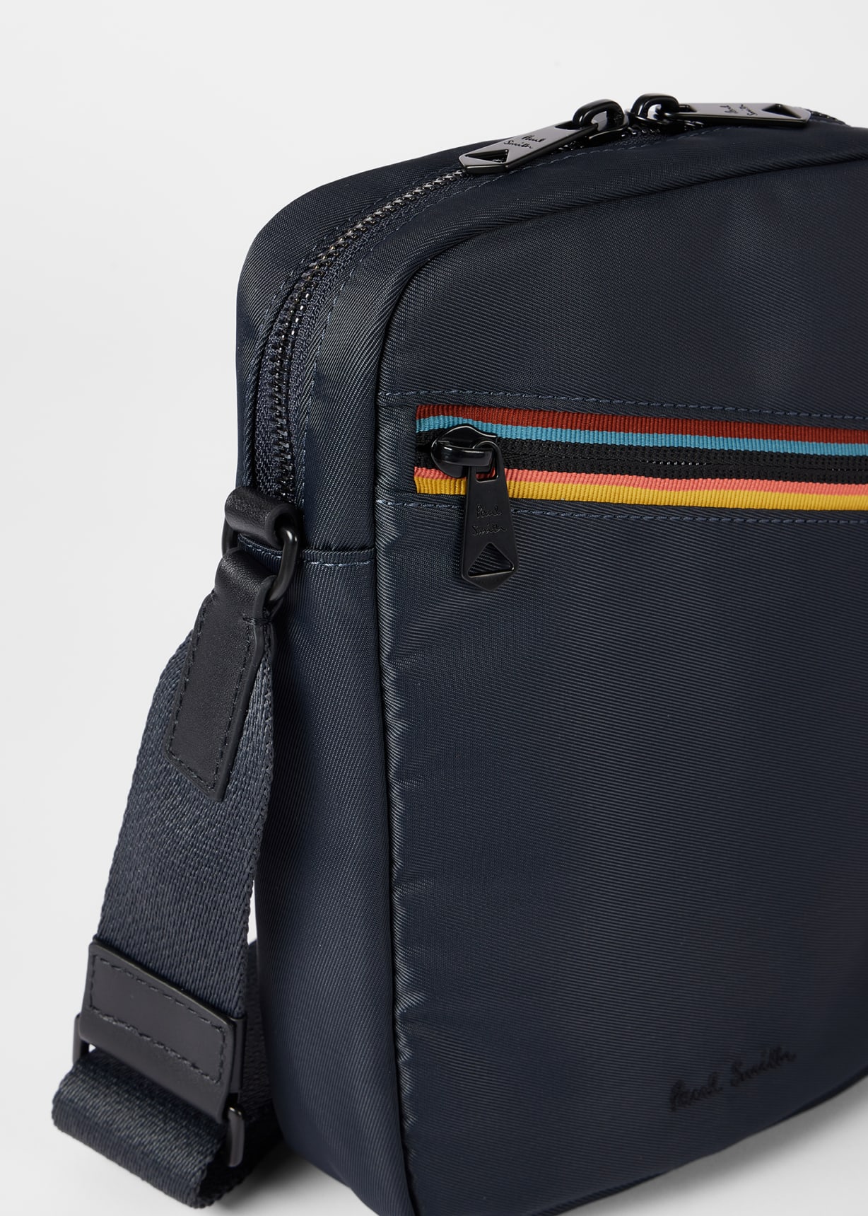 Men's Navy Blue 'Artist Stripe' Large Flight Bag