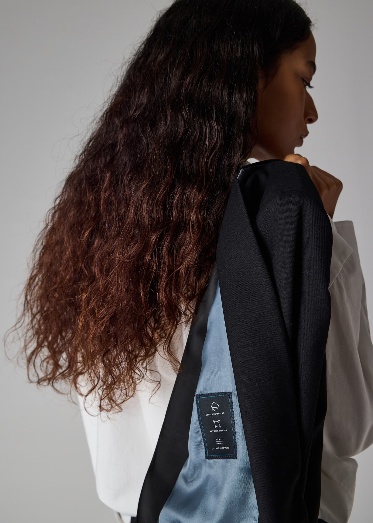 A Suit To Travel In Women's Black Wool Travel Blazer