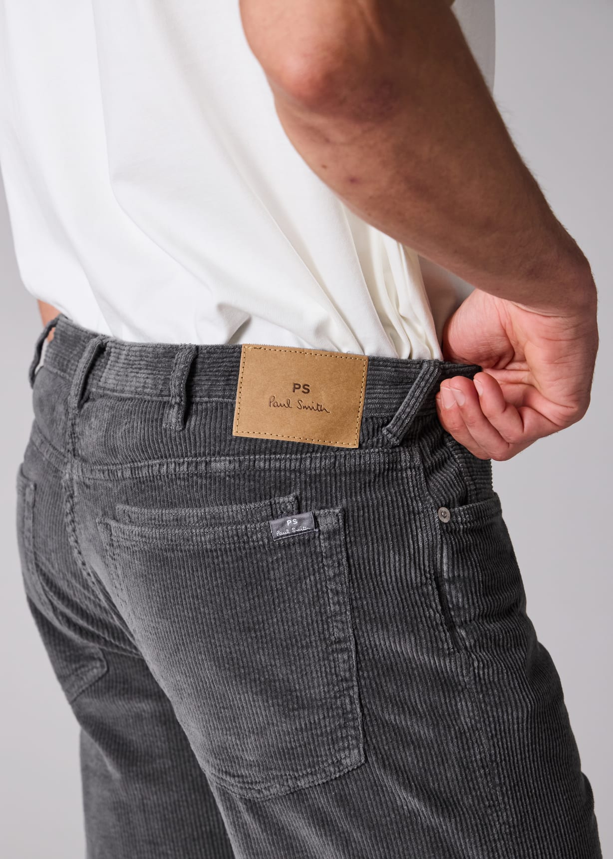 Men's Relaxed Tapered-Fit Smoke Grey Corduroy Trousers