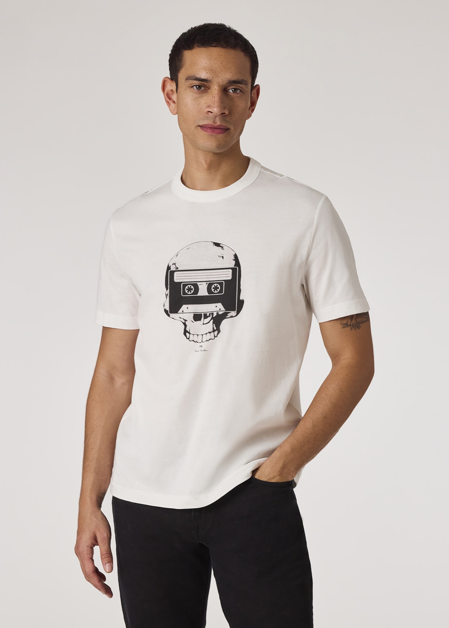 【PS25SS313】PS PAUL SMITH Tシャツ M2R 220X PP4703 Men's White 'Skull Tape' Print T-Shirt
