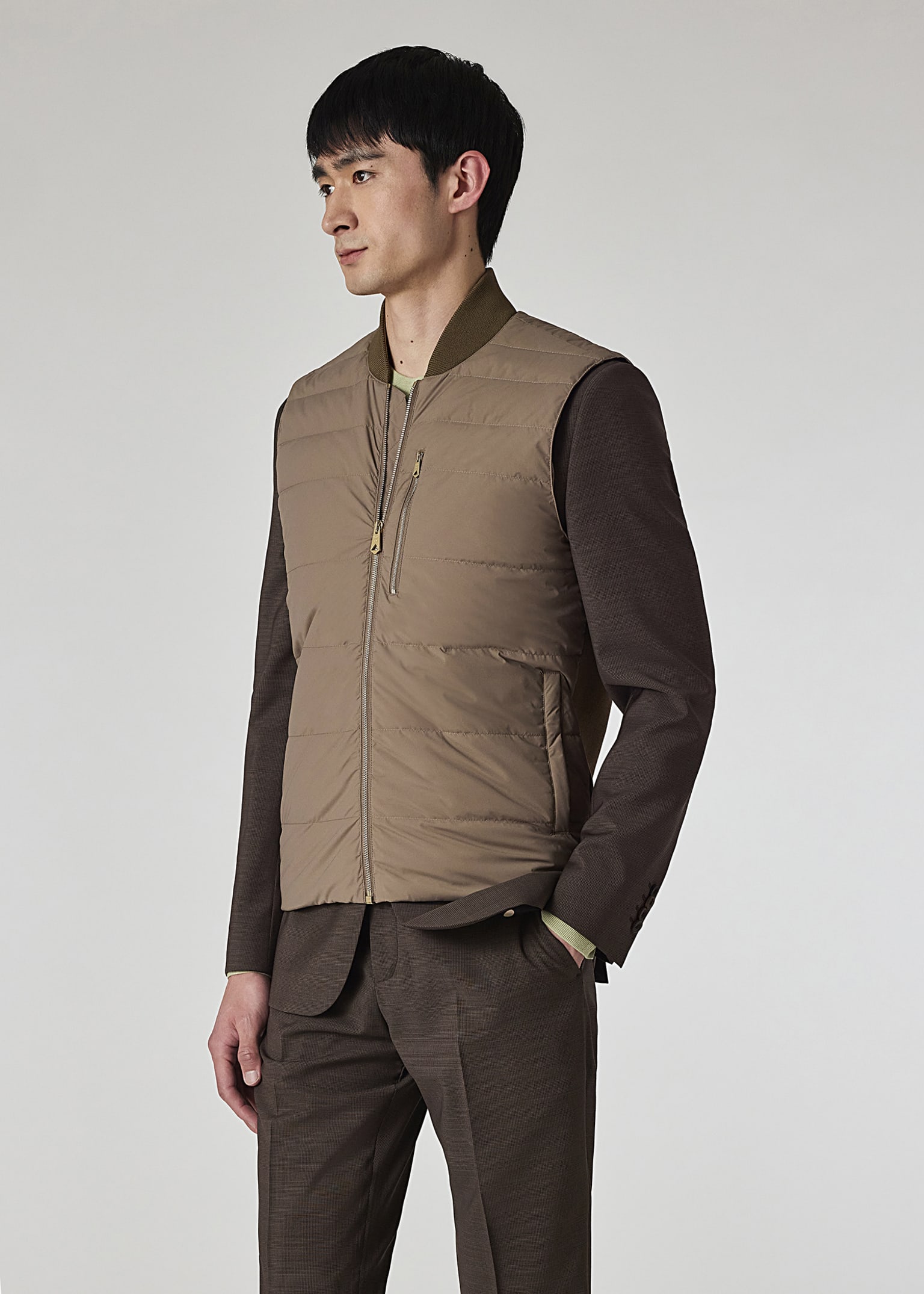 Men's Taupe Hybrid Down Gilet
