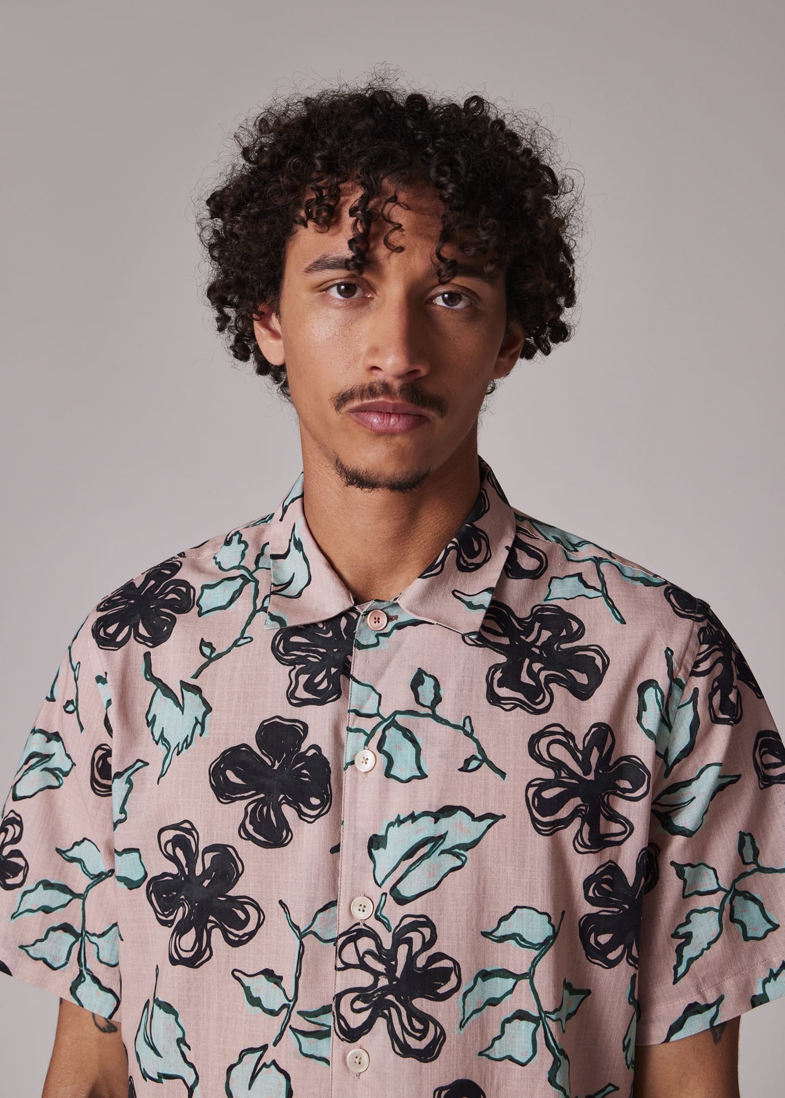 Men's Pale Pink 'Yukka' Print Short-Sleeve Shirt