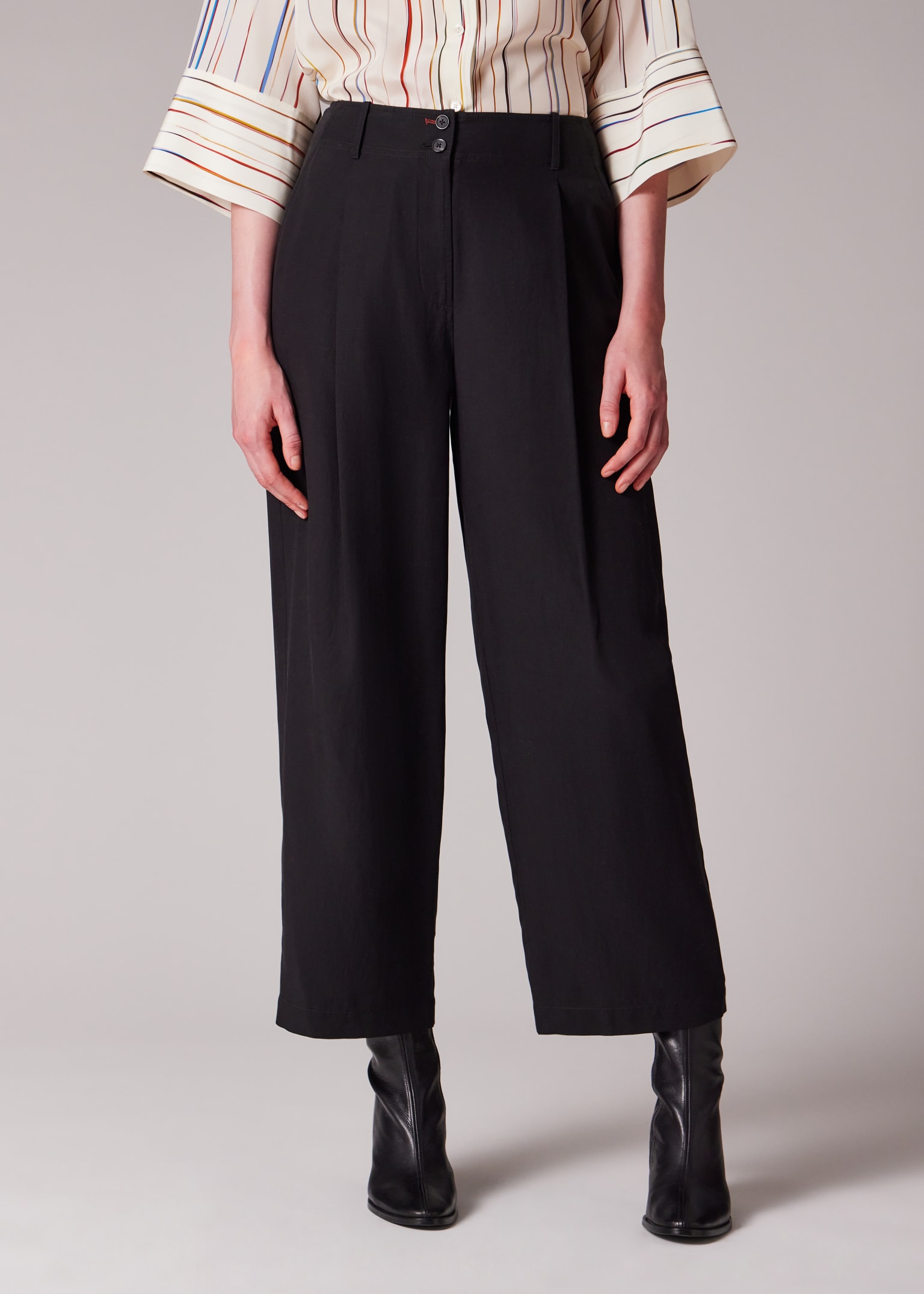Women's Black Lyocell-Blend Barrel Leg Trousers