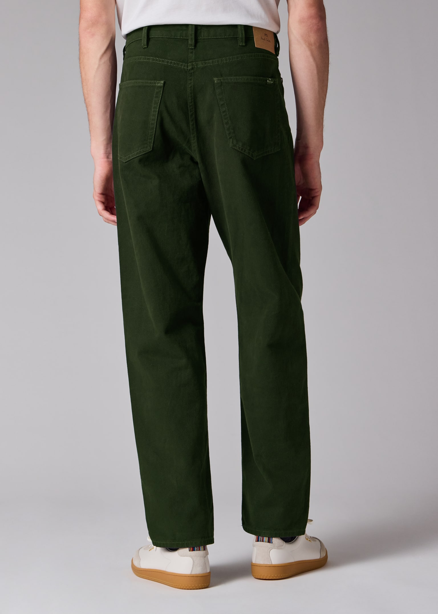 Men's Relaxed-Fit Dark Green Pleat-Front Jeans