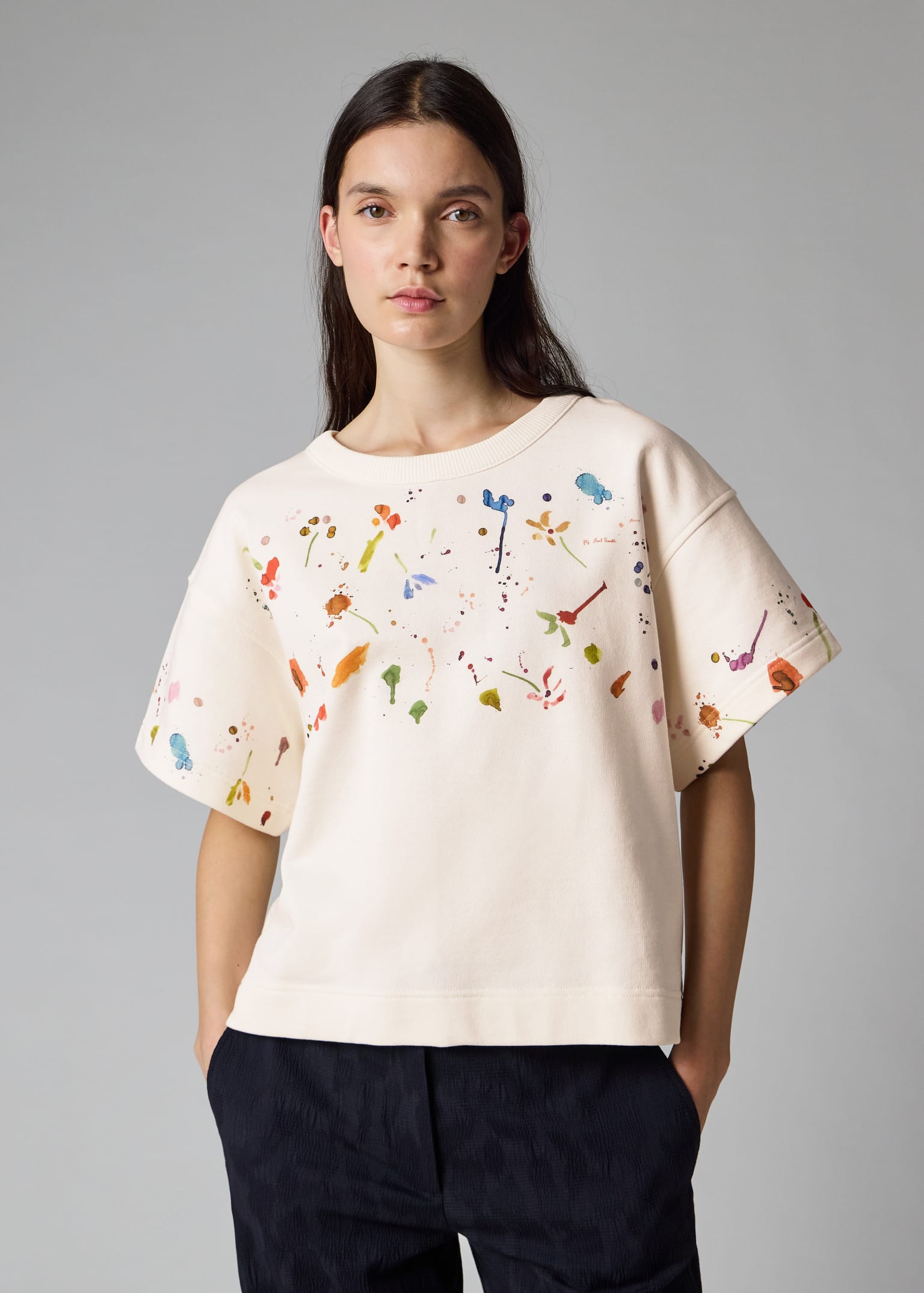 Paul Smith 花柄刺繍 FLOWER EMBROIDERY（6617） Women's 'Floating Flowers' Cotton T-Shirt Paul Smith