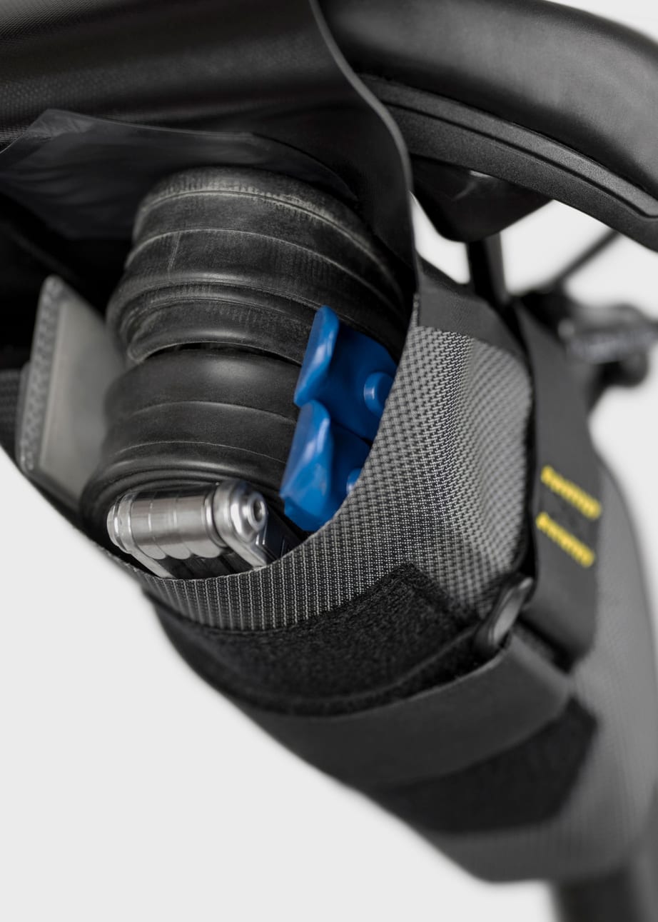 Detail View - 'Expedition Tool Pack' Cycling Saddle Bag by Apidura Paul Smith