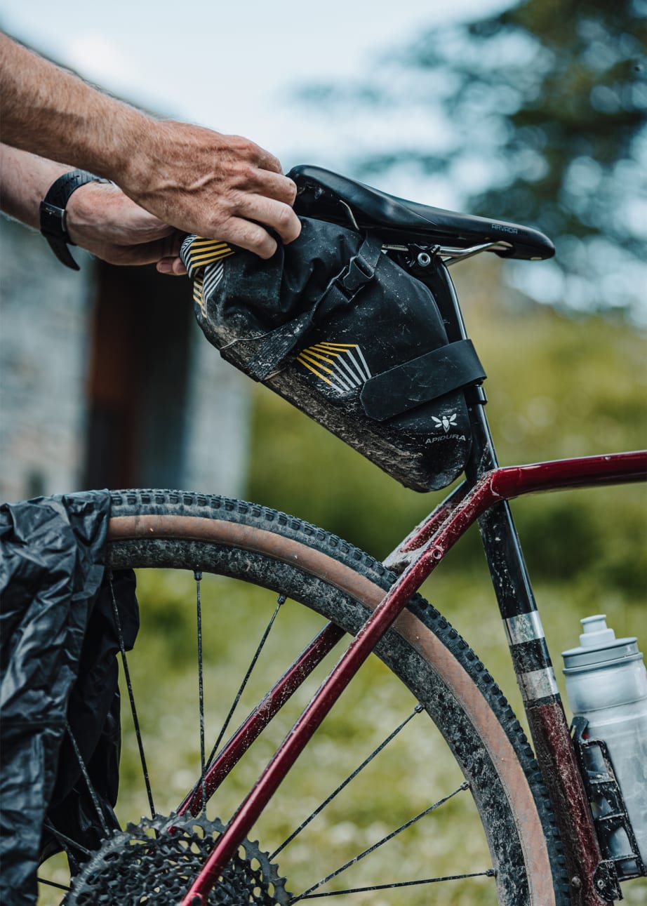 'Racing' Saddle Pack Cycling Bag by Apidura