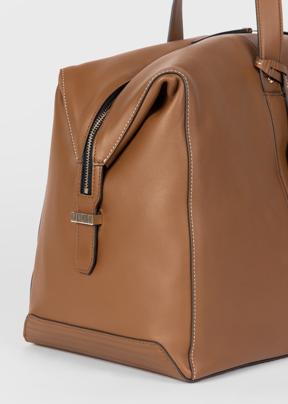 Detail View - Tan Leather Holdall Paul Smith