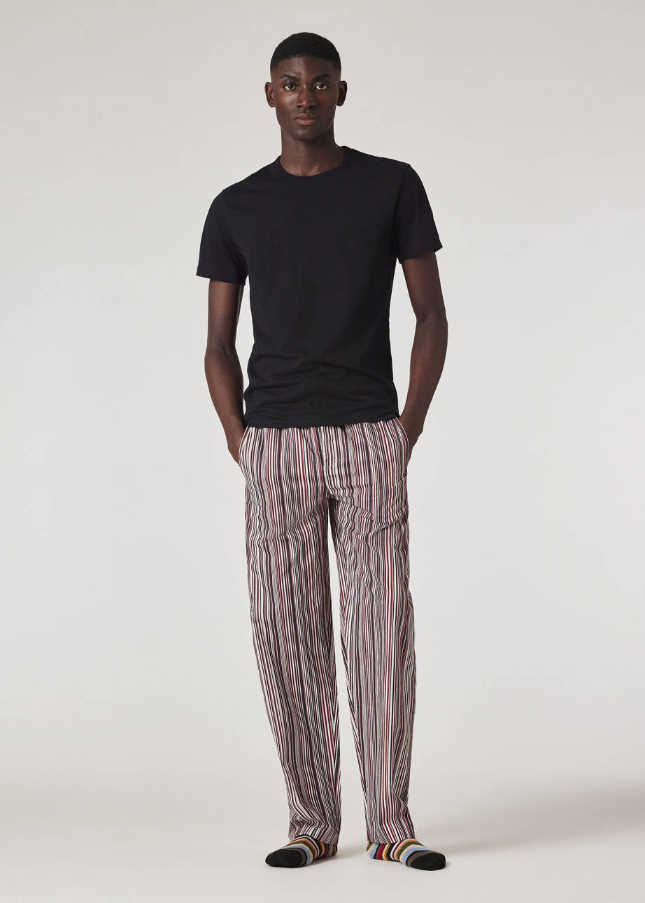 Model View - Paul Smith & Manchester United  - 'Signature Stripe' Pyjama T-Shirt Set Paul Smith