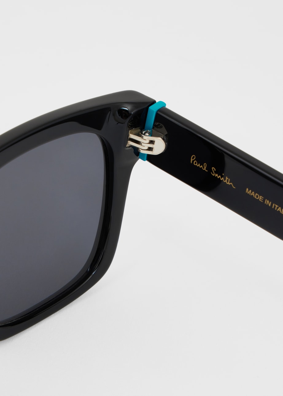 Product view - Black 'Kenly' Sunglasses Paul Smith