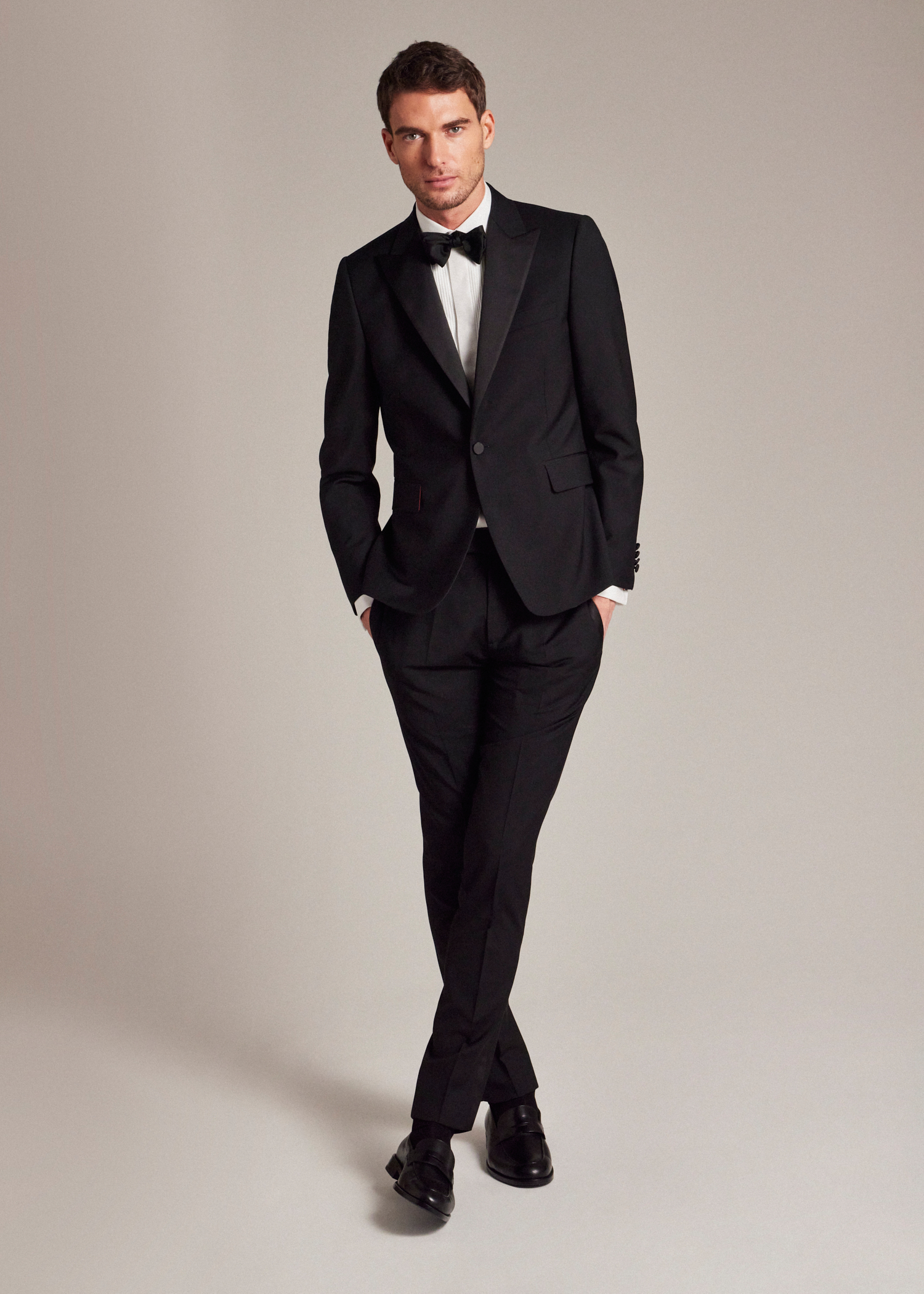 King's Cross - Black Tailored Suit Mens in London, UK