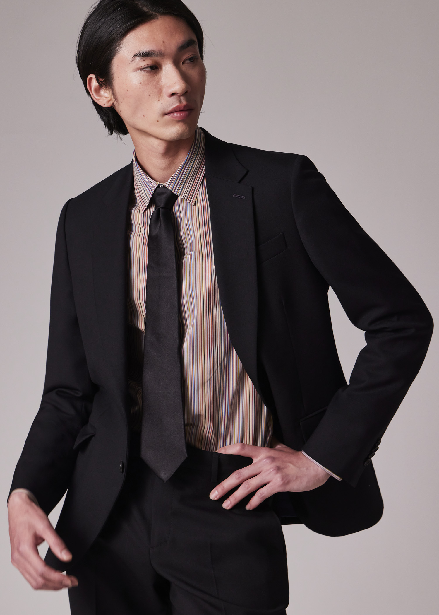 The Soho - Men's Tailored-Fit Black Wool 'A Suit To Travel In' Blazer
