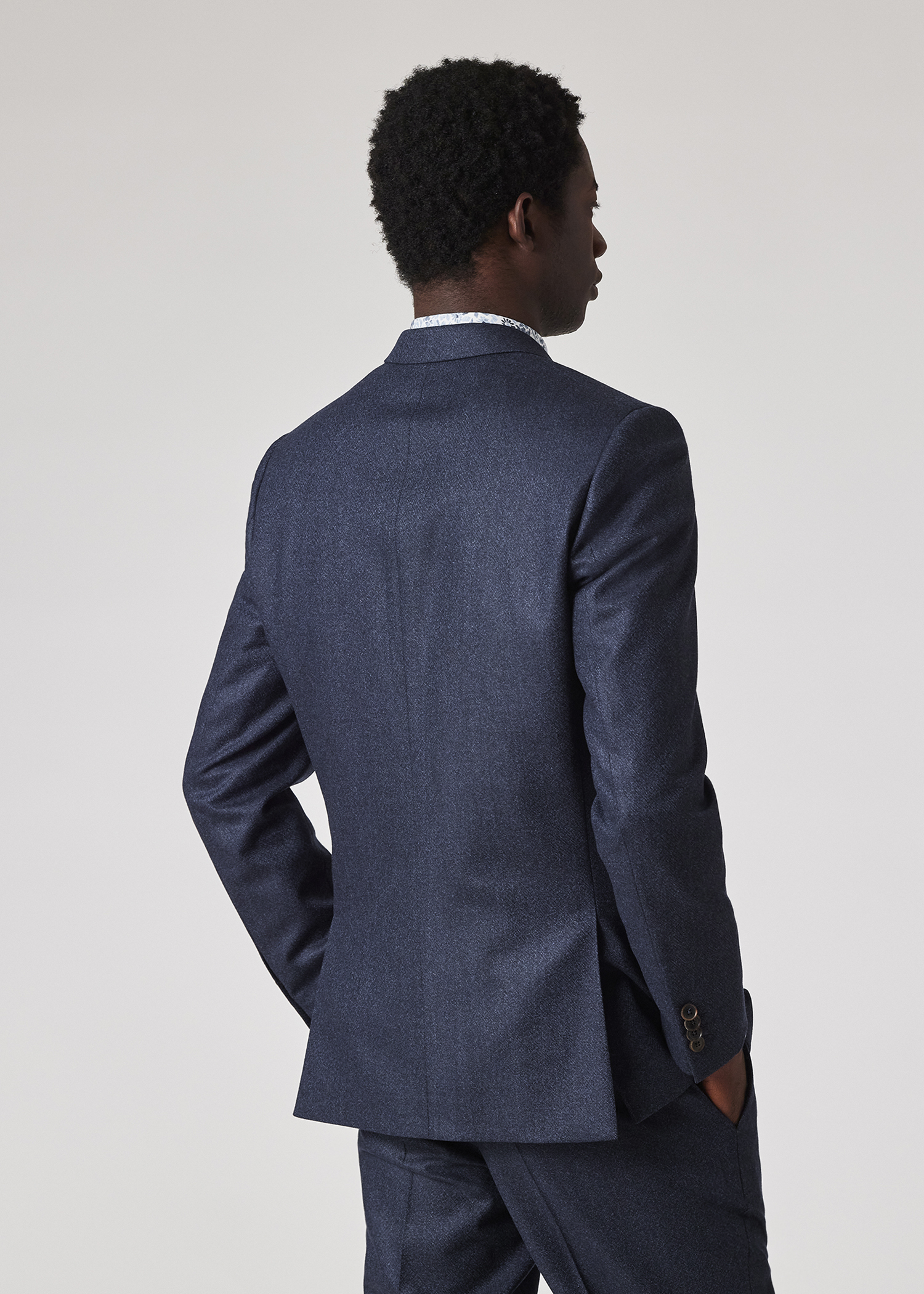 The Soho - Tailored-Fit Navy Capolavoro Tweed Three-Piece Suit thumbnail 4