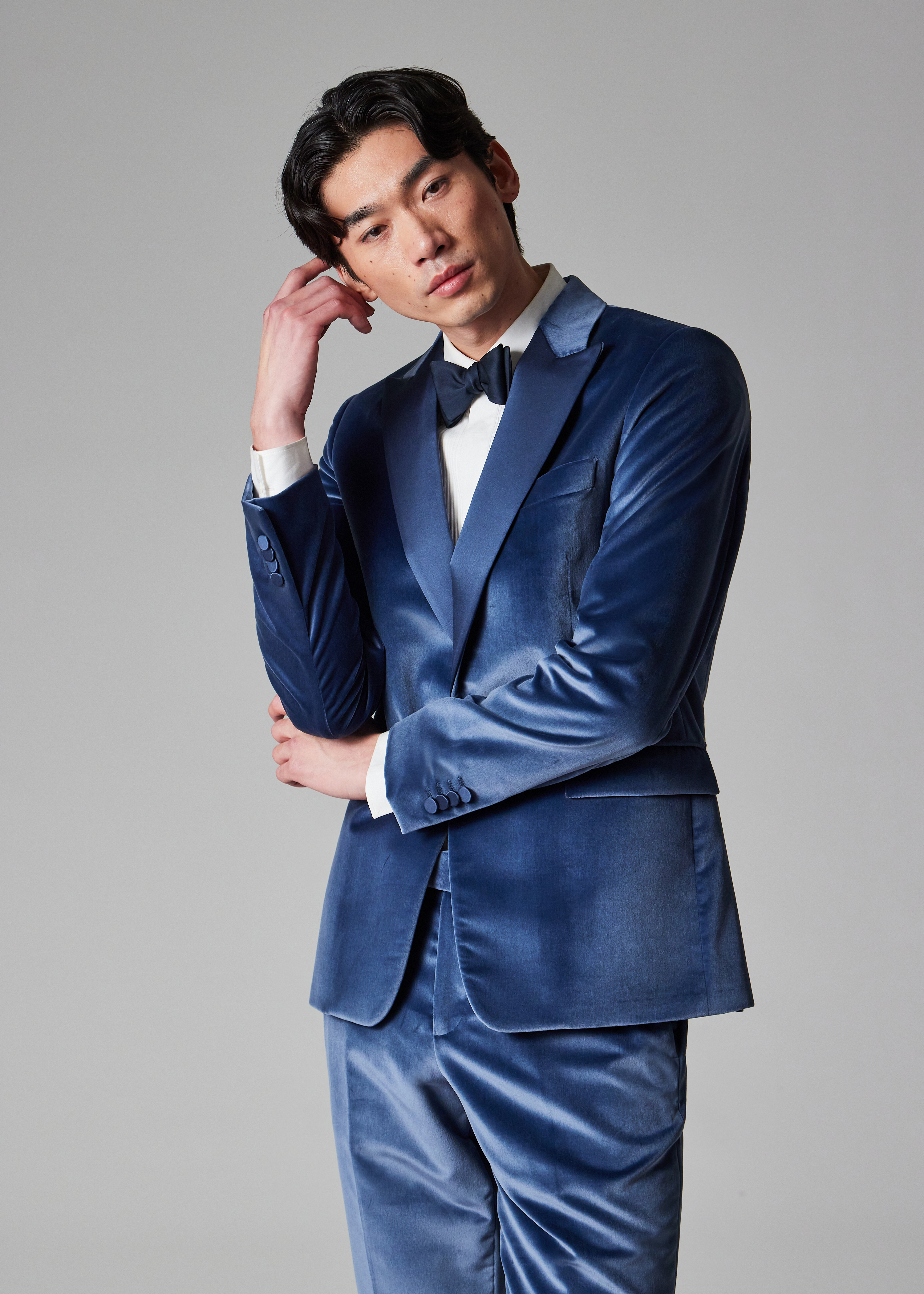 The Soho - Tailored-Fit Blue Velvet Evening Blazer primary image