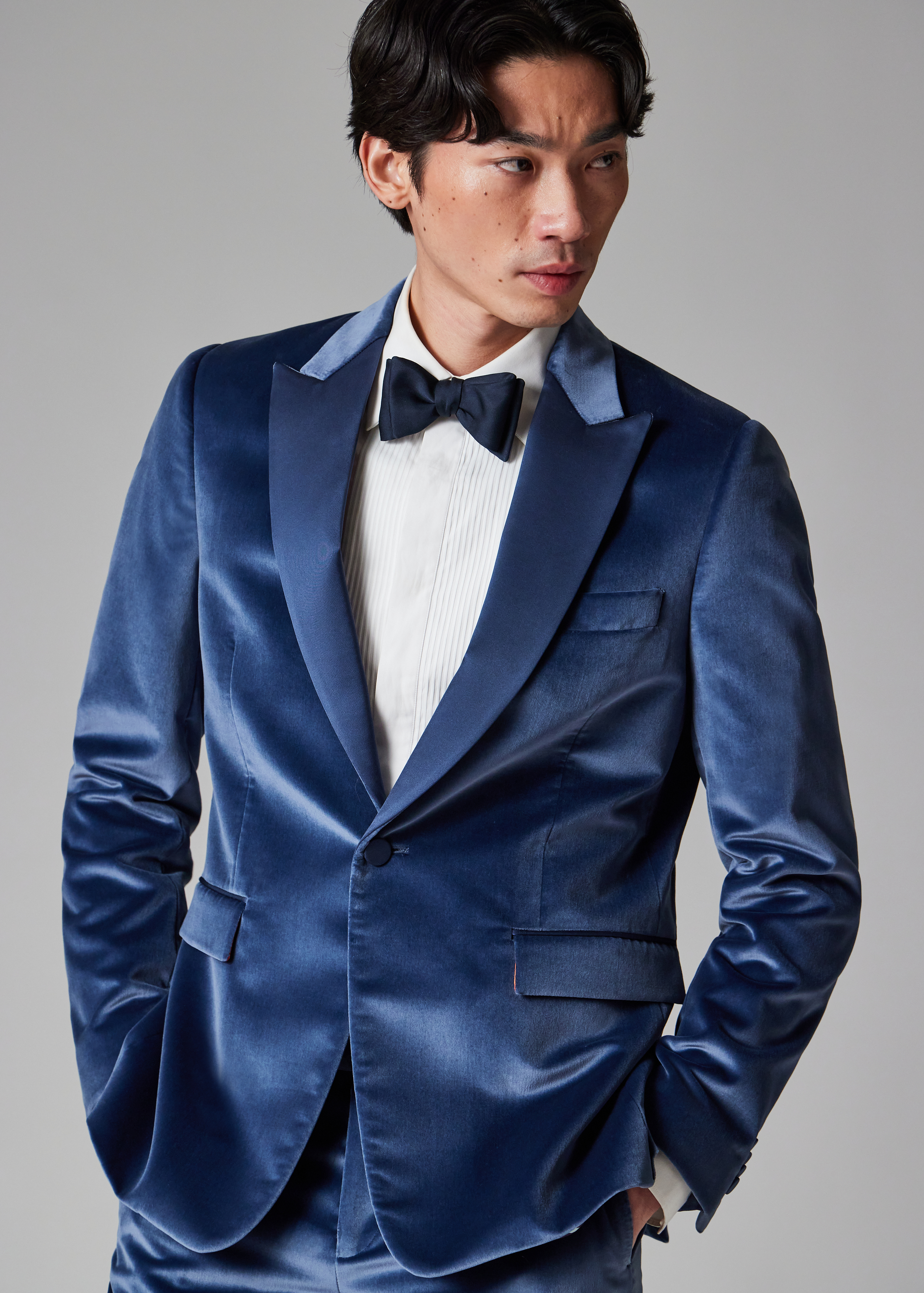 The Soho - Tailored-Fit Blue Velvet Evening Blazer thumbnail 3