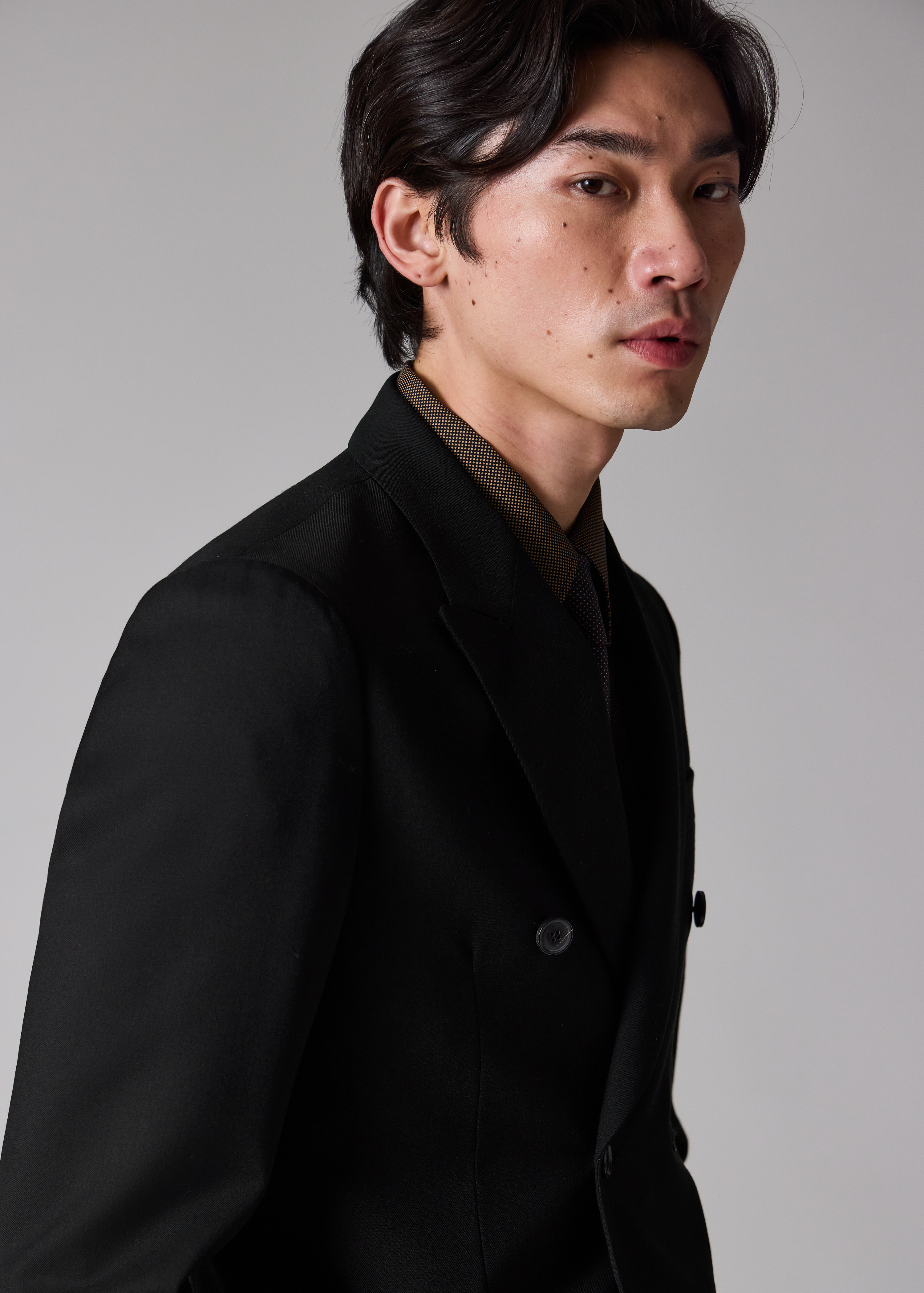 Tailored-Fit Black 'Suit To Travel In' Double-Breasted Blazer thumbnail 7
