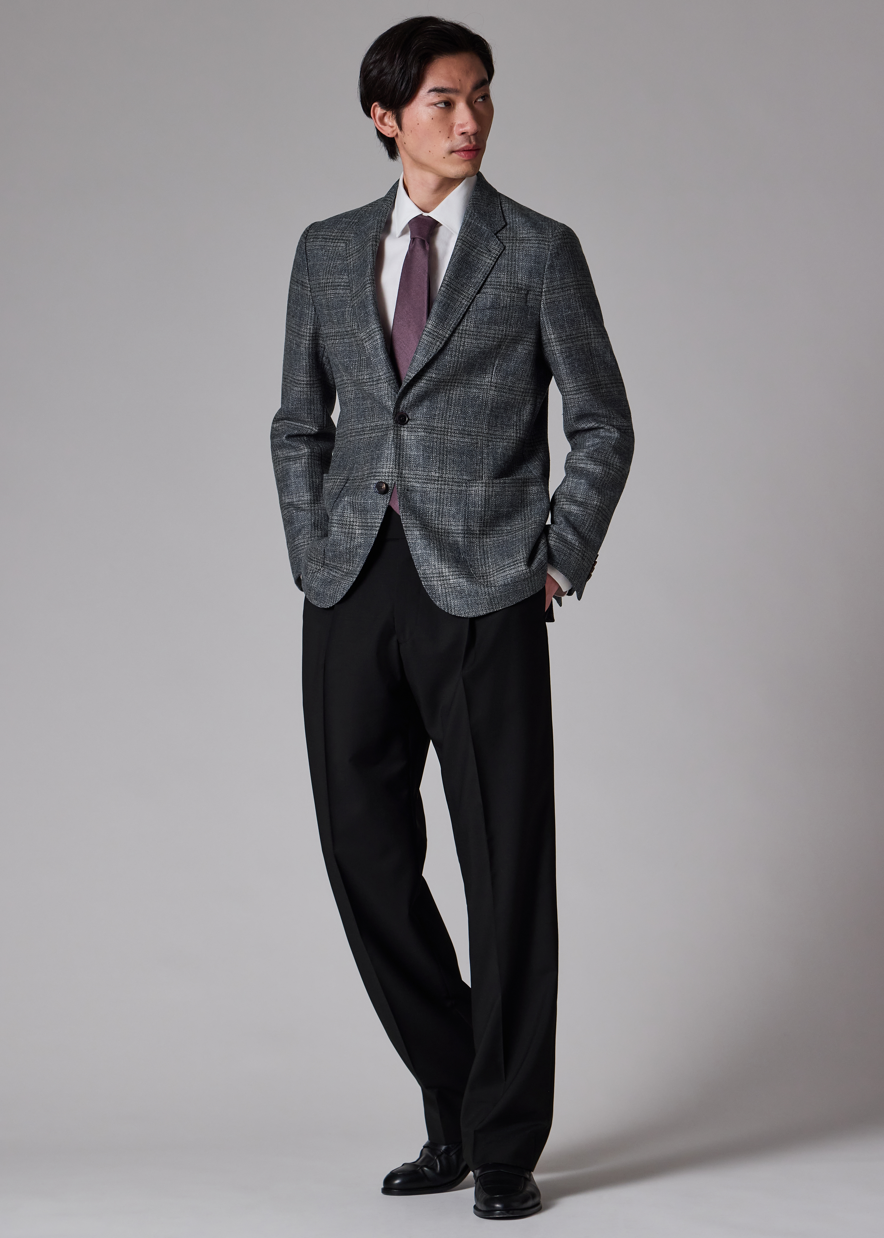 Black Single-Pleat Wool-Mohair Evening Trousers thumbnail 2
