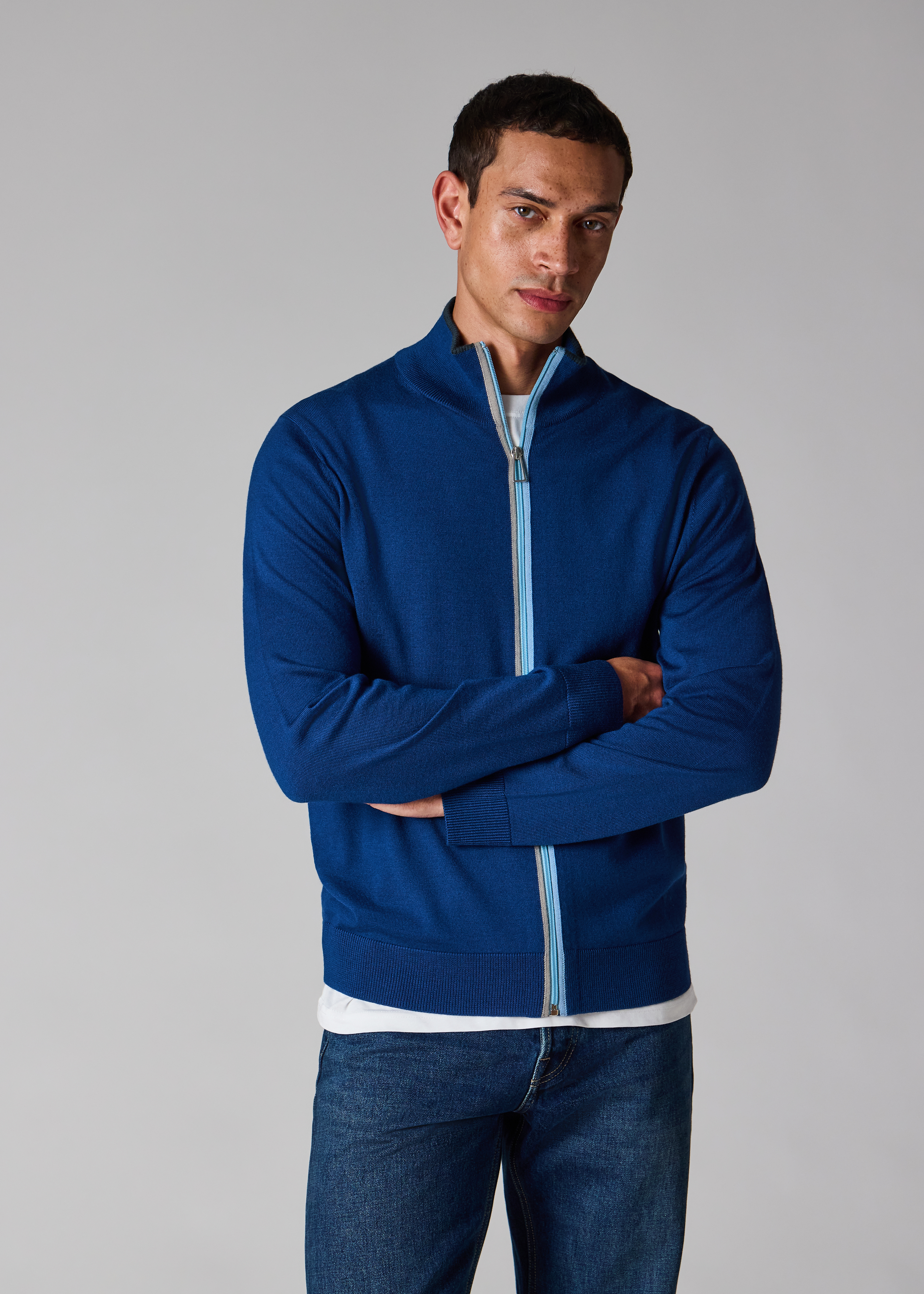 イマン　ボワージュ　ブルー Men's Blue Merino Wool Zip-Through Cardigan