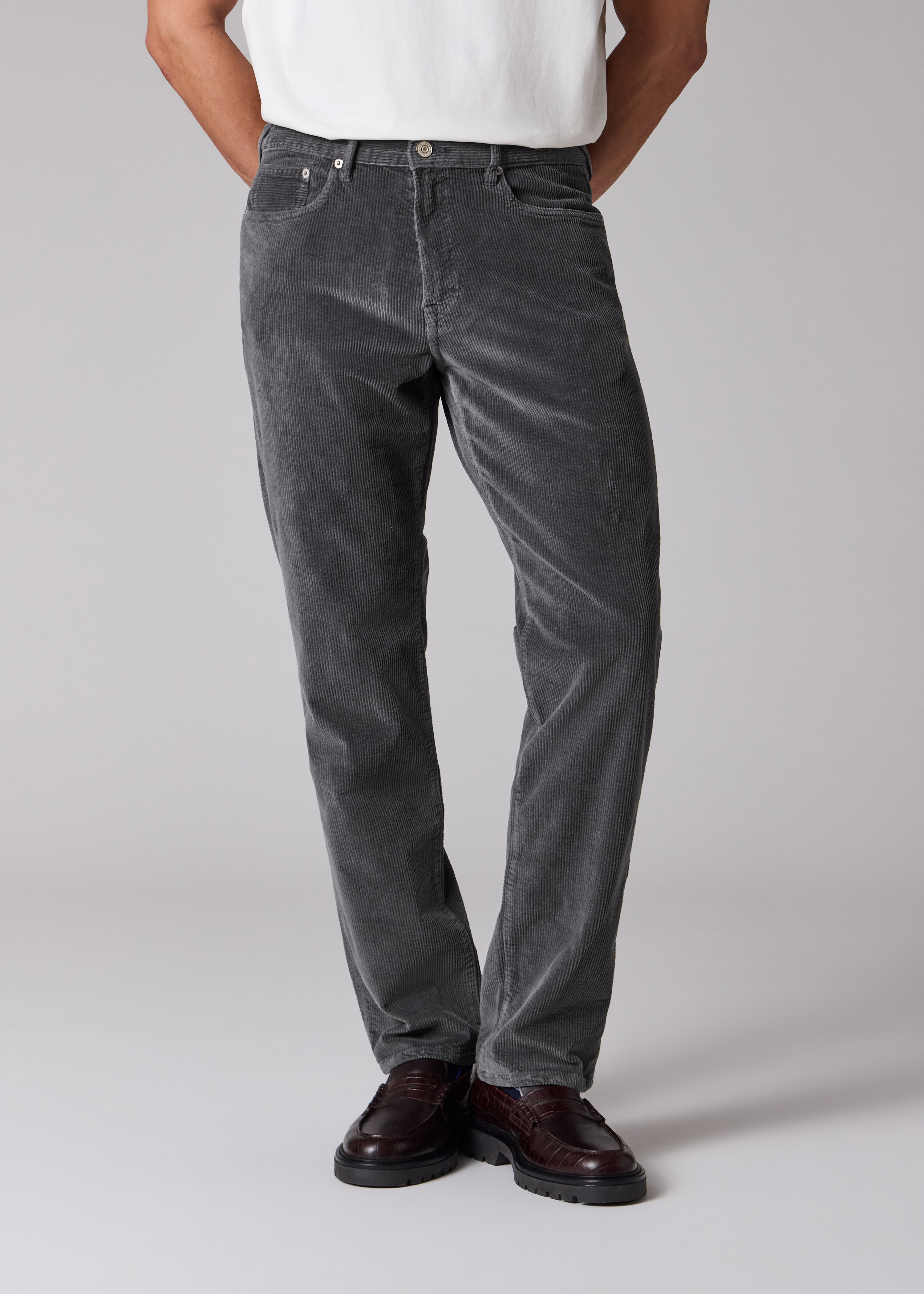 Men's Relaxed Tapered-Fit Smoke Grey Corduroy Trousers