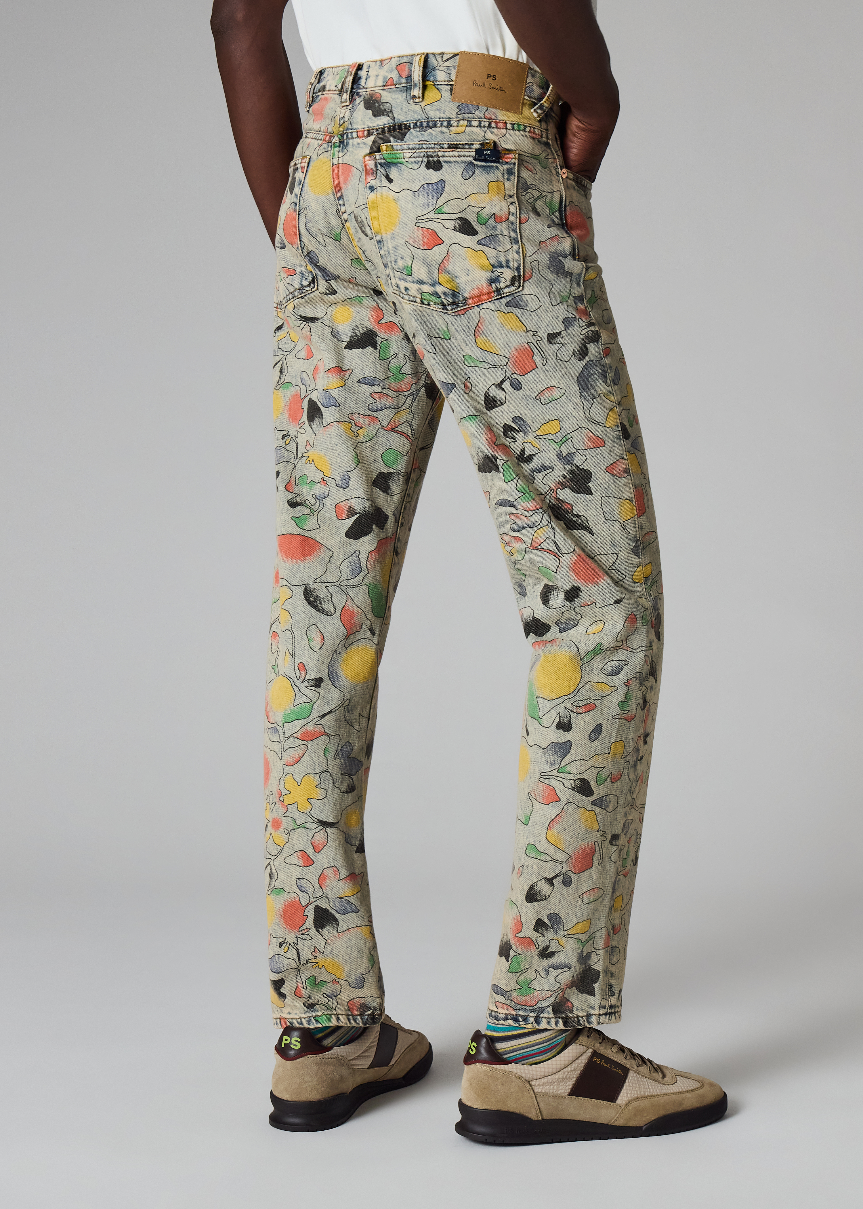 PS Paul Smith Relaxed Tapered-Fit 'Good Fortune Floral' Print