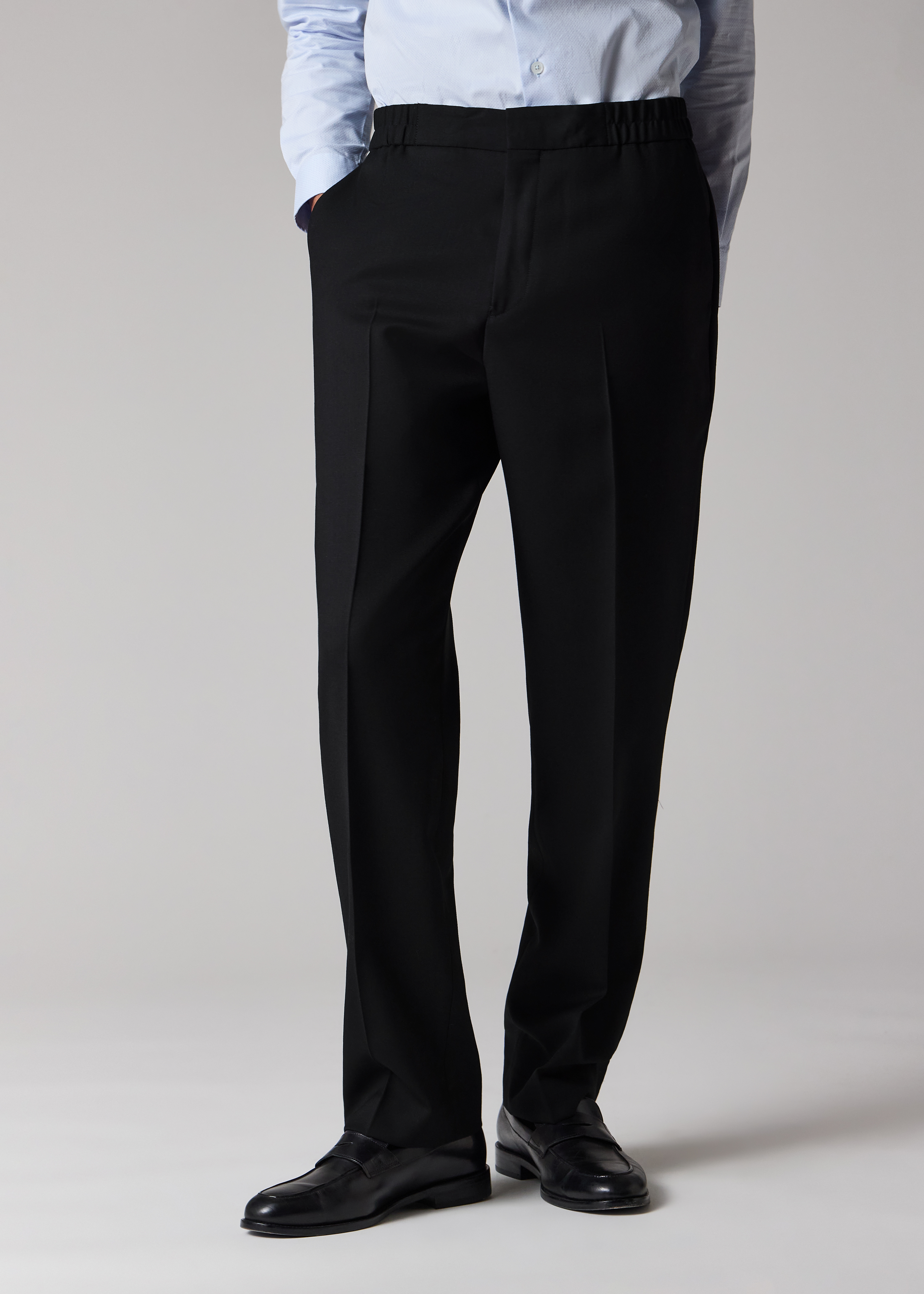 The Soho - Black Wool 'A Suit To Travel In' Two-Piece Suit thumbnail 6