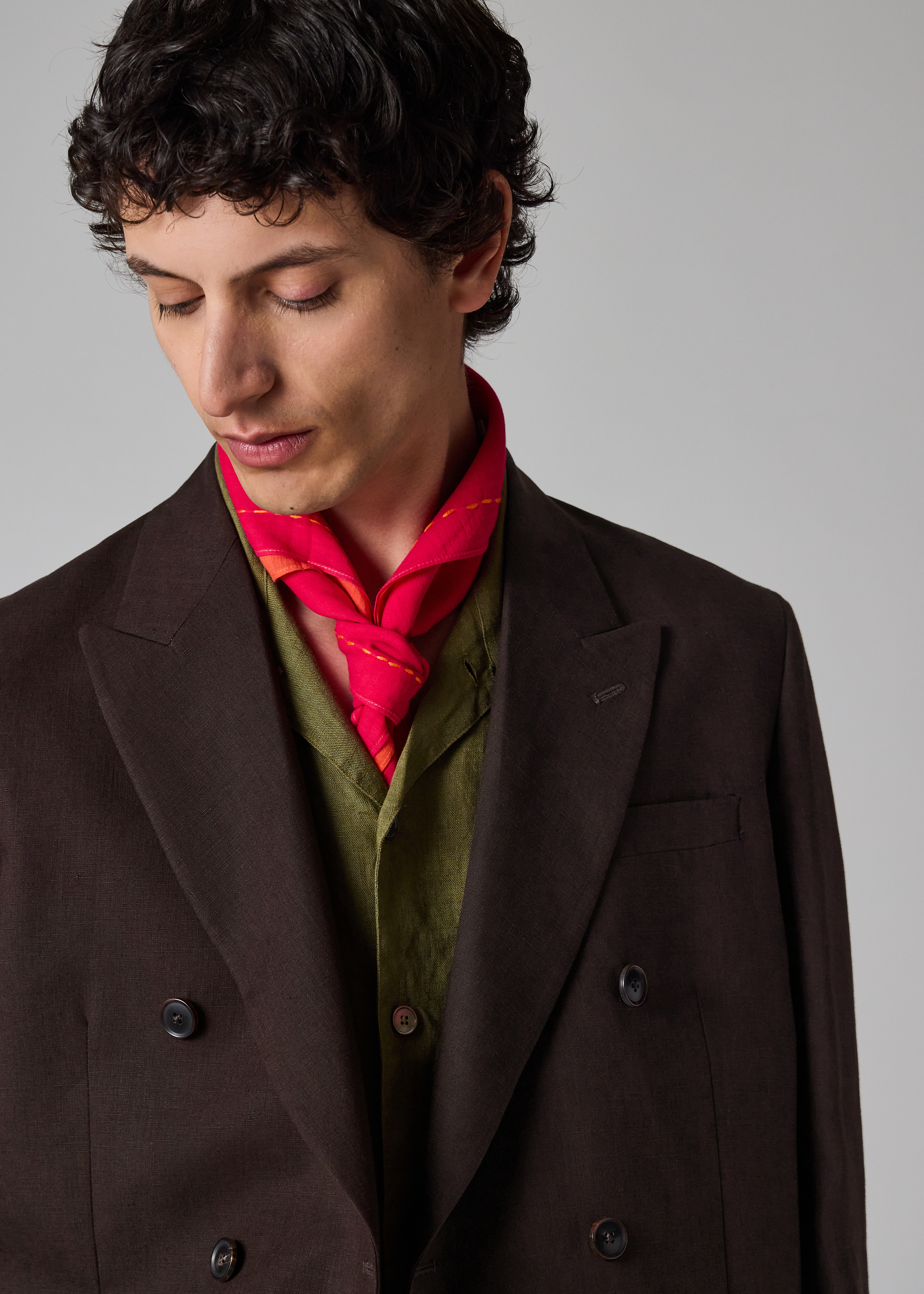 Aubergine Linen Double-Breasted Blazer thumbnail 4