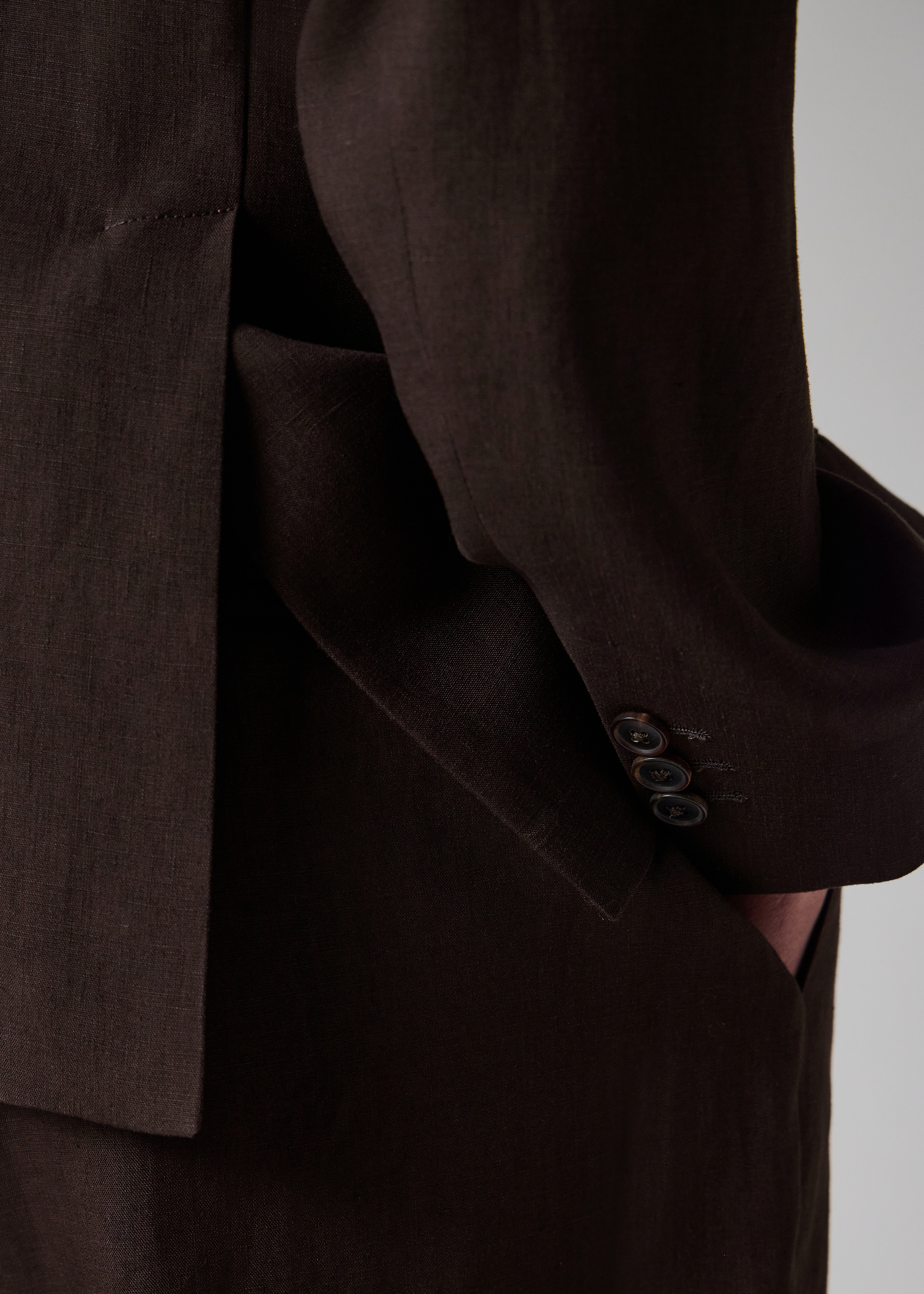 Aubergine Linen Double-Breasted Blazer thumbnail 11