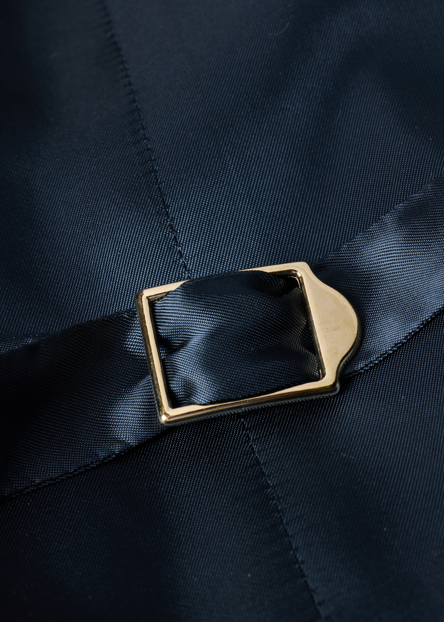 Dark Green Wool 'A Suit To Travel In' Waistcoat thumbnail 11